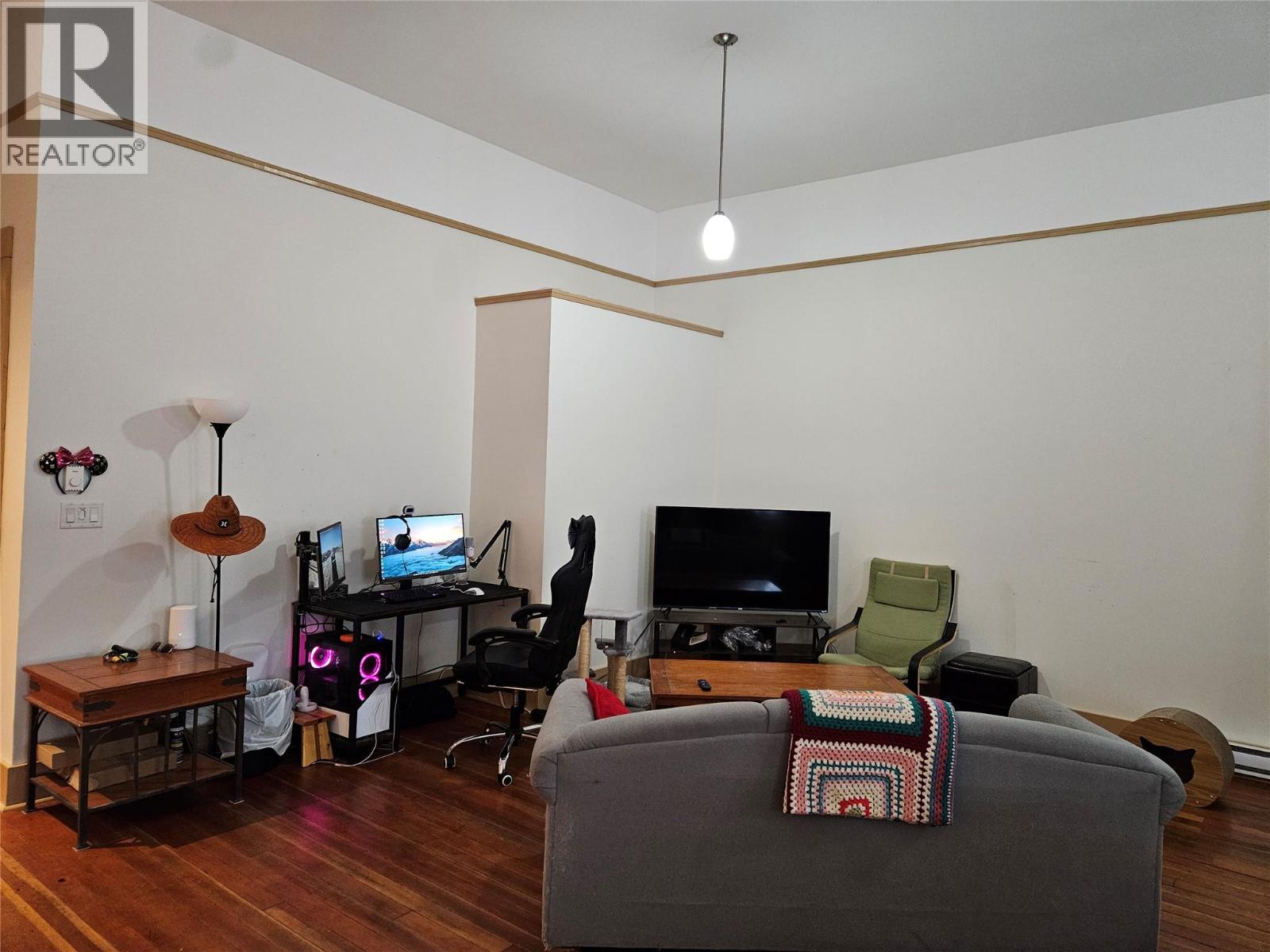 618 7th Avenue, Keremeos, British Columbia  V0X 1N0 - Photo 8 - 10375597