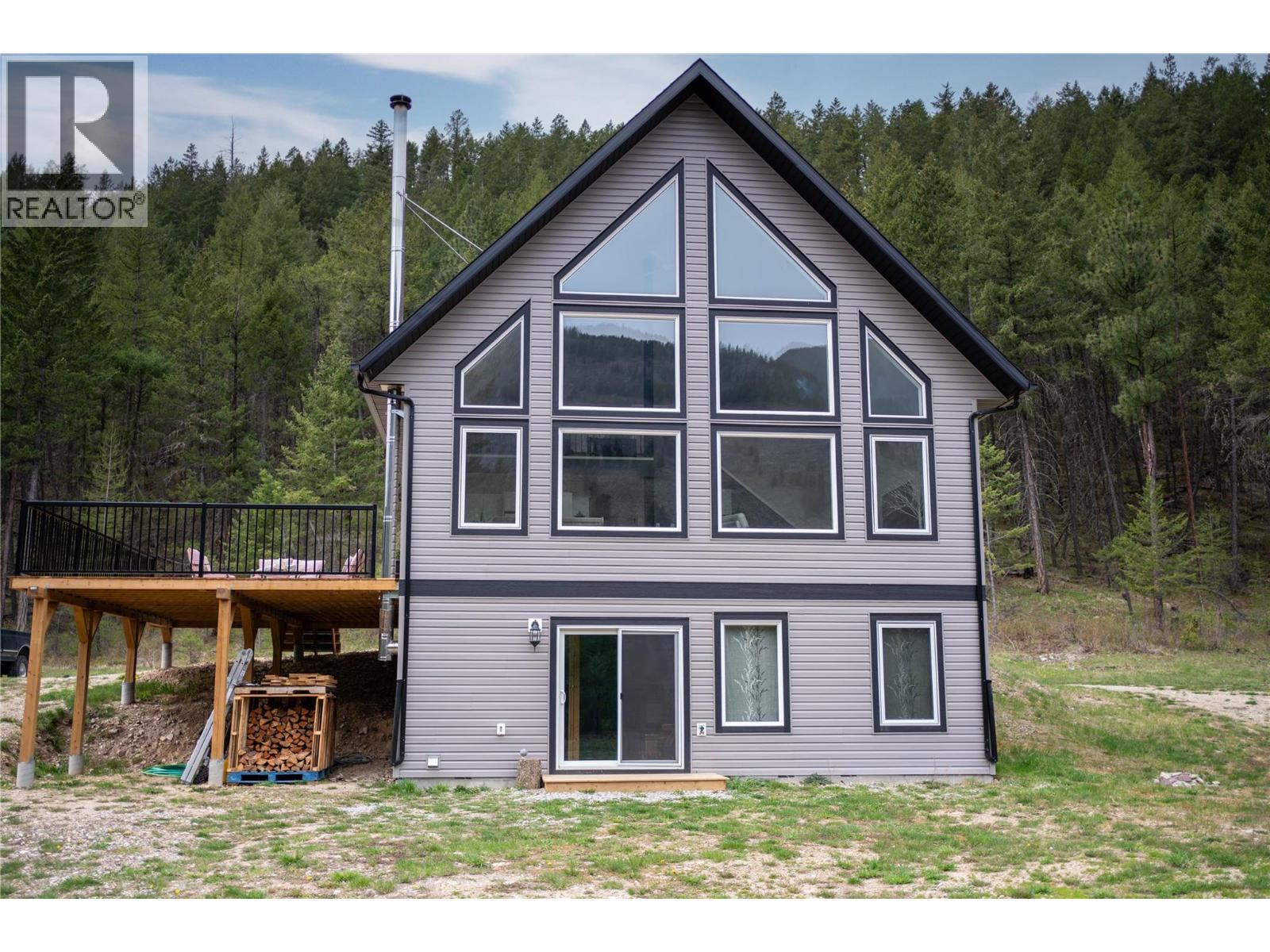 4165 93 Highway, Grasmere, British Columbia  V0B 1R0 - Photo 3 - 10375585