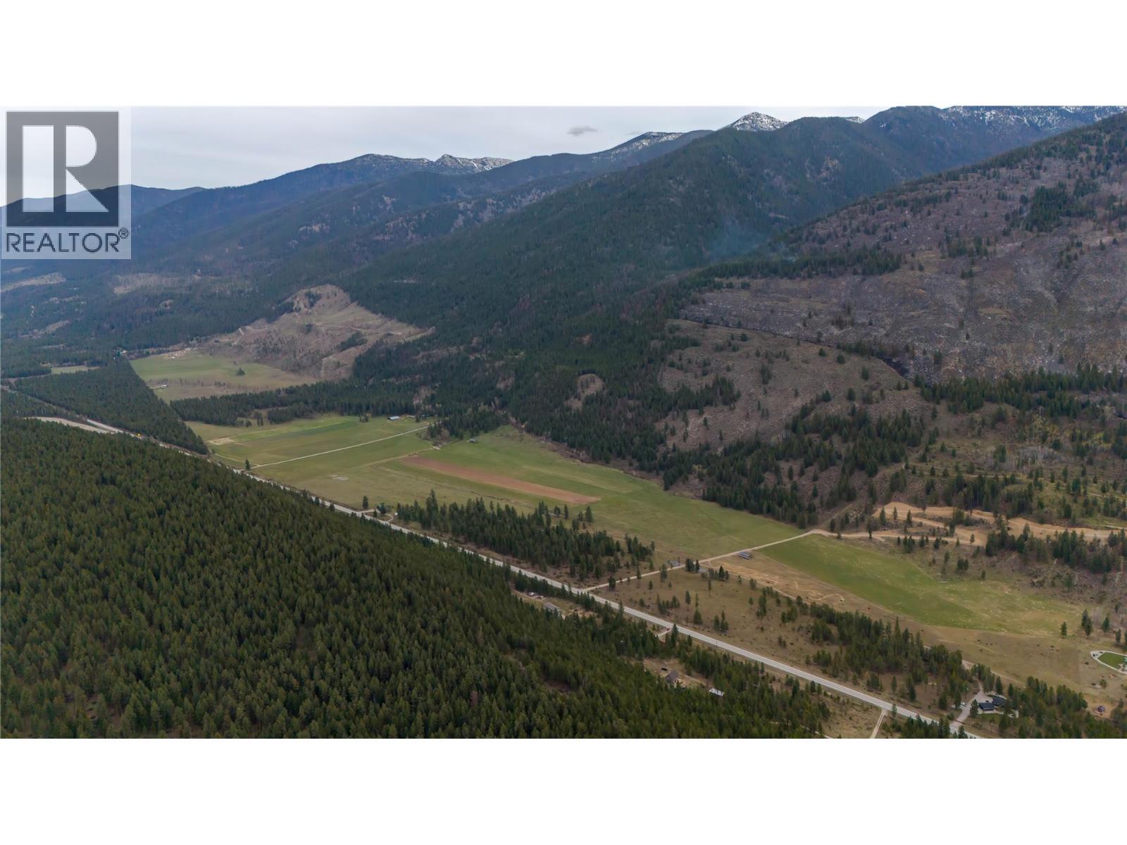 4165 93 Highway, Grasmere, British Columbia  V0B 1R0 - Photo 87 - 10375585
