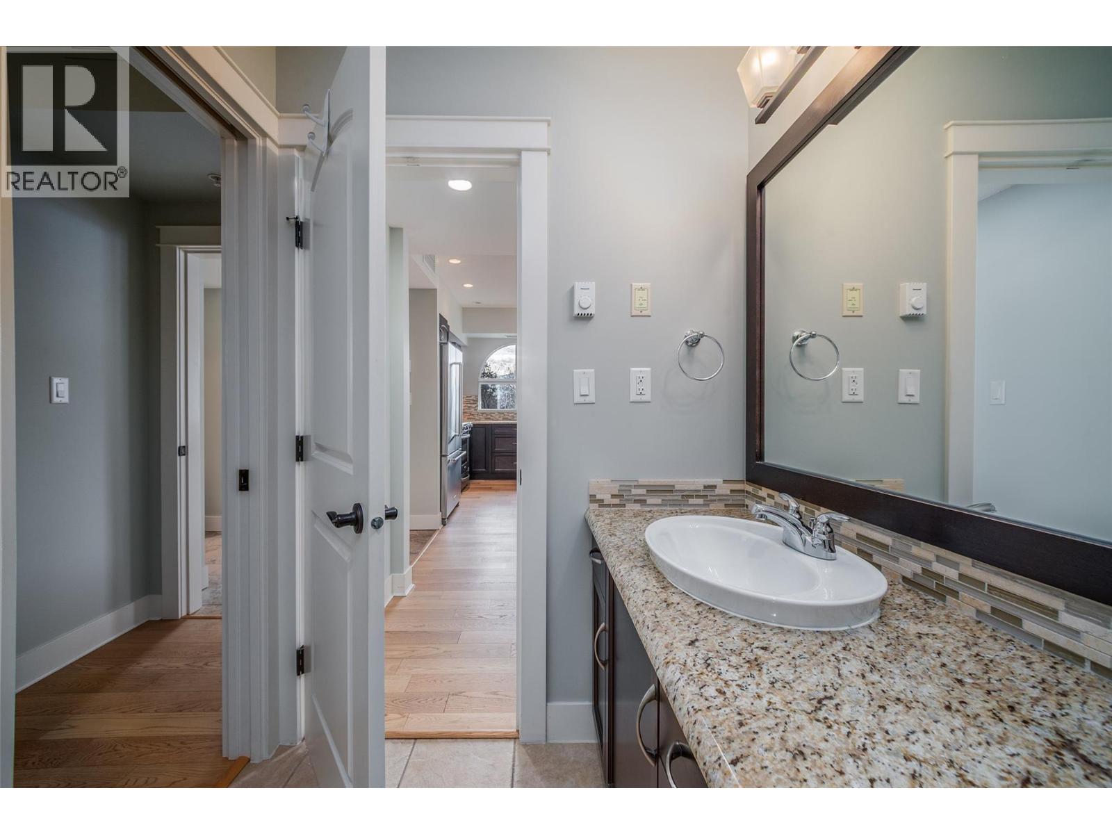 7922 Okanagan Landing Road Unit# 201, Vernon, British Columbia  V1H 2K5 - Photo 33 - 10375426