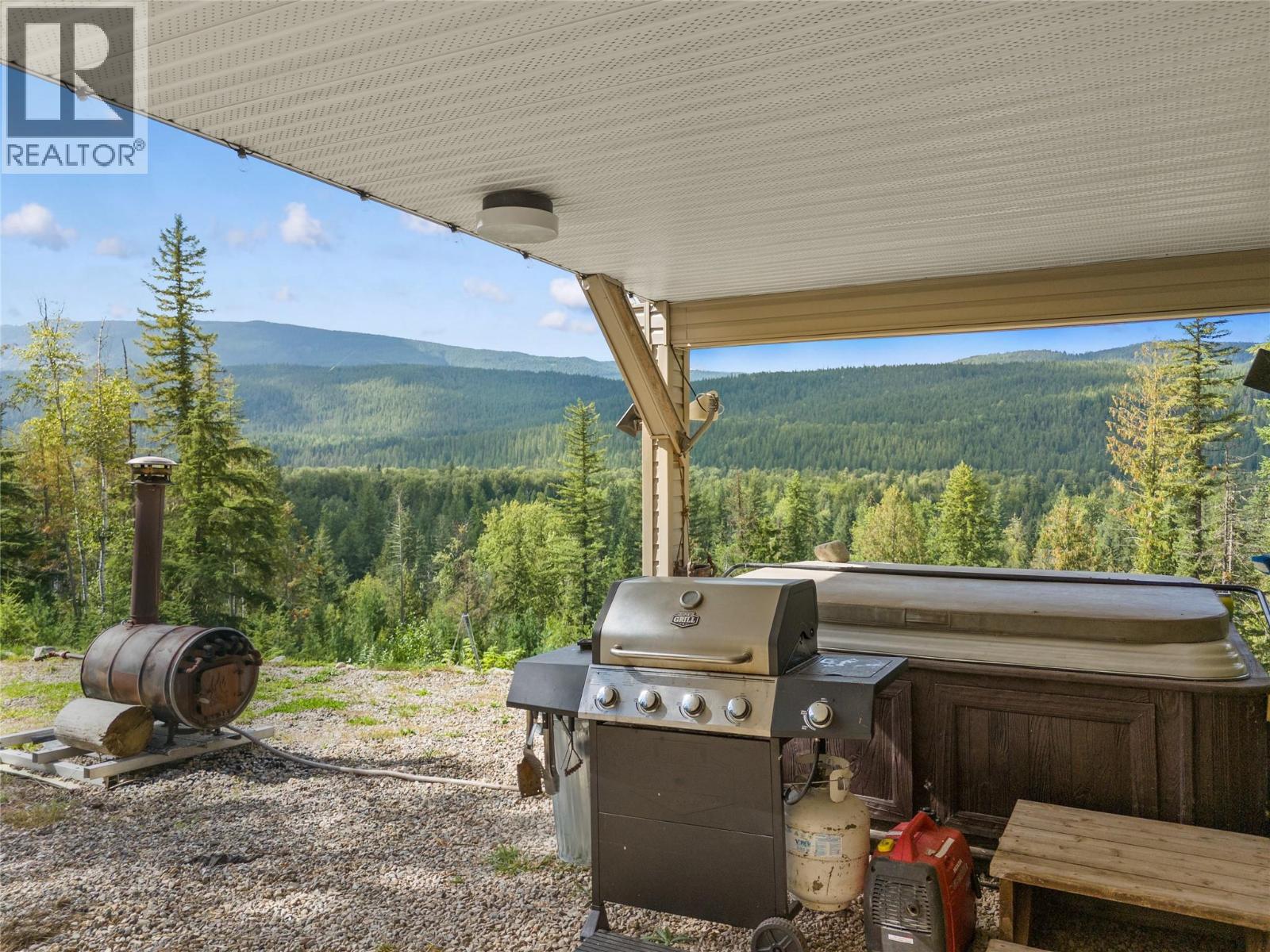 1446 Nittel Road, Seymour Arm, British Columbia  V0E 1M0 - Photo 39 - 10373345