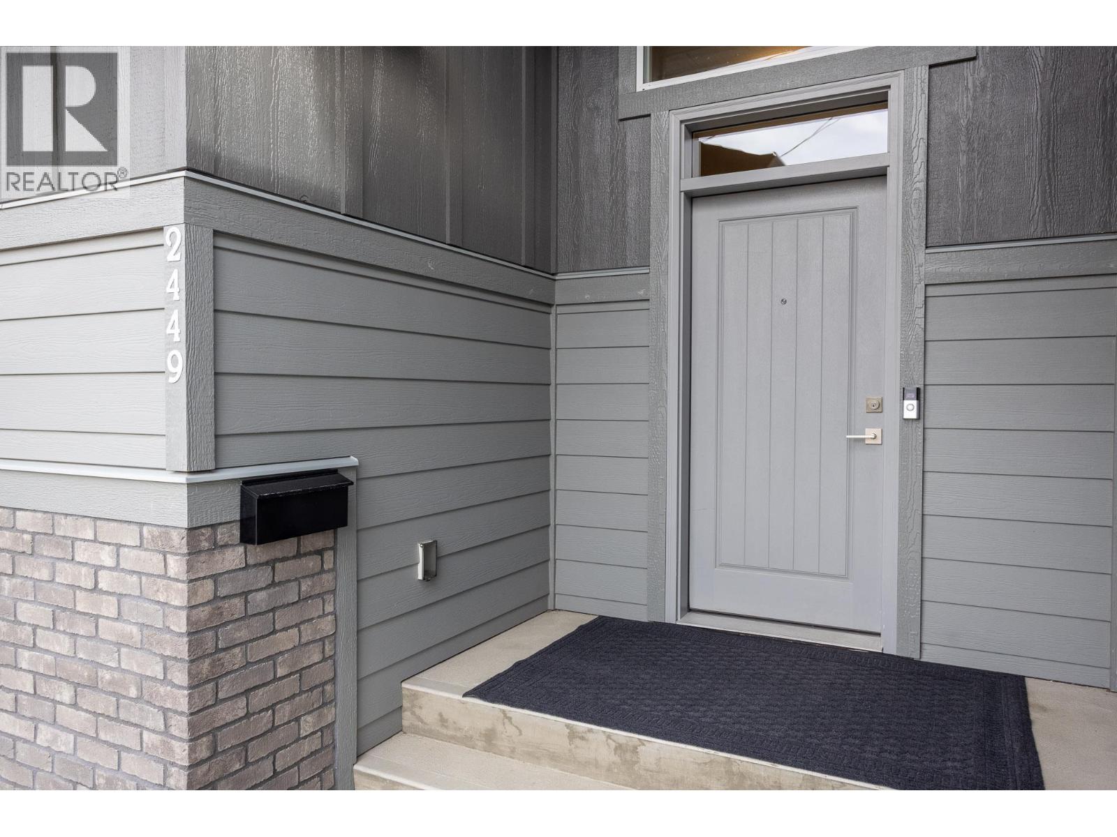 2449 Harmon Road, West Kelowna, British Columbia  V1Z 2C1 - Photo 3 - 10375608