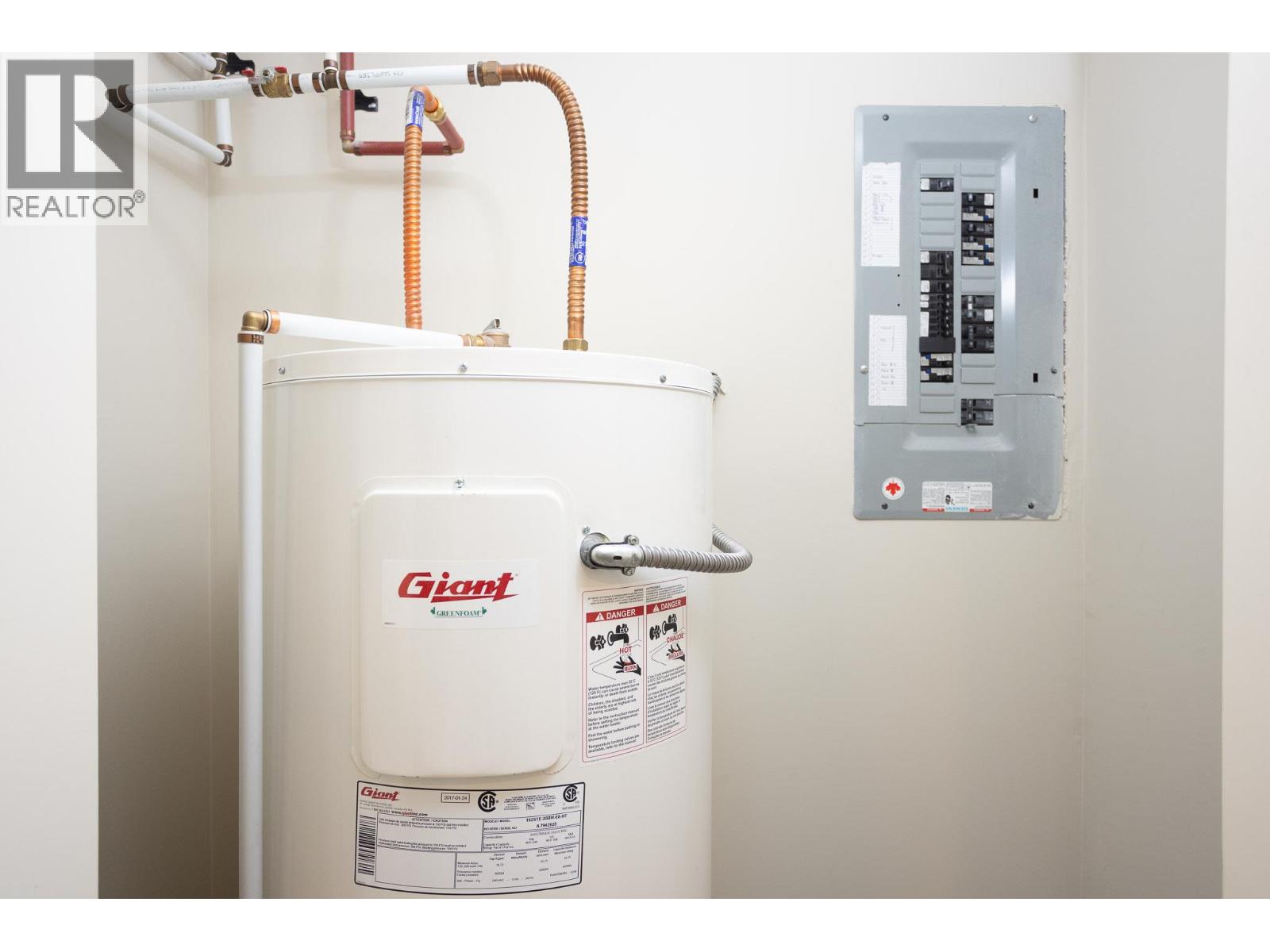 2449 Harmon Road, West Kelowna, British Columbia  V1Z 2C1 - Photo 54 - 10375608