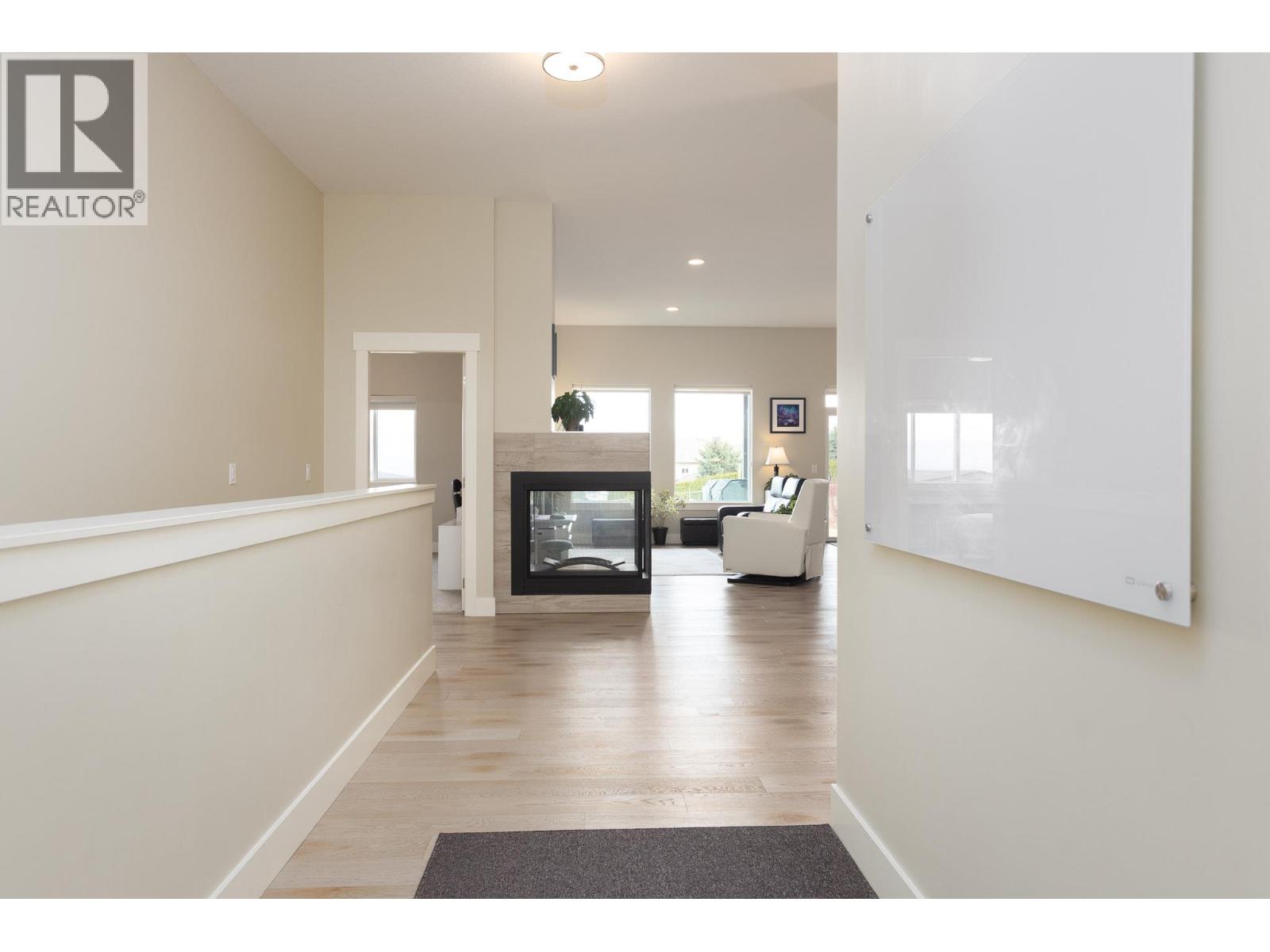 2449 Harmon Road, West Kelowna, British Columbia  V1Z 2C1 - Photo 6 - 10375608