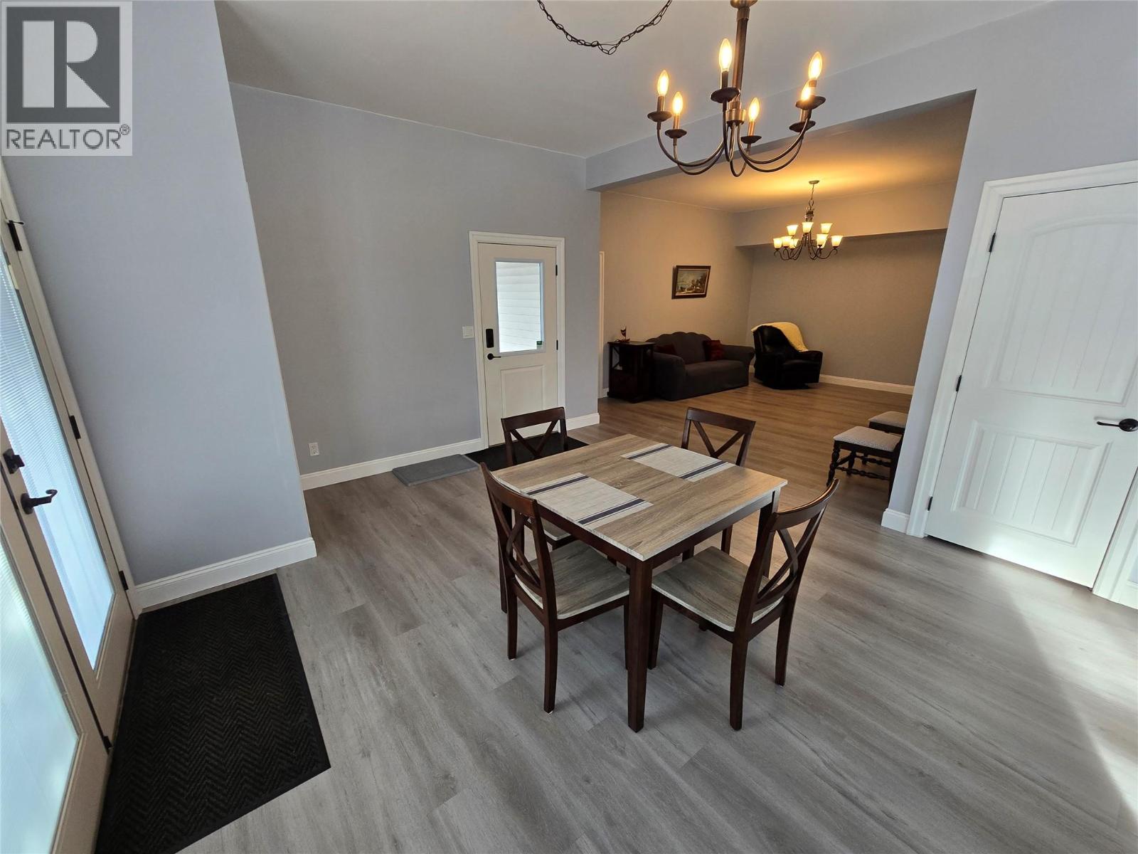 565 Clearwater Valley Road, Clearwater, British Columbia  V0E 1N1 - Photo 42 - 10375577