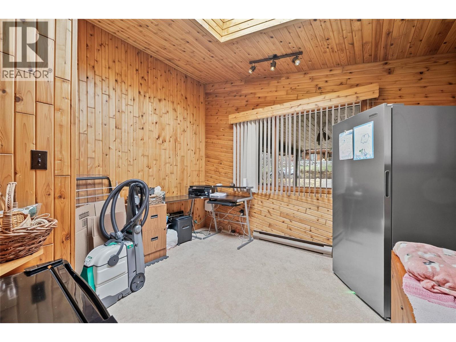 5305 Meadow Creek Crescent, Celista, British Columbia  V0E 1M6 - Photo 28 - 10375485