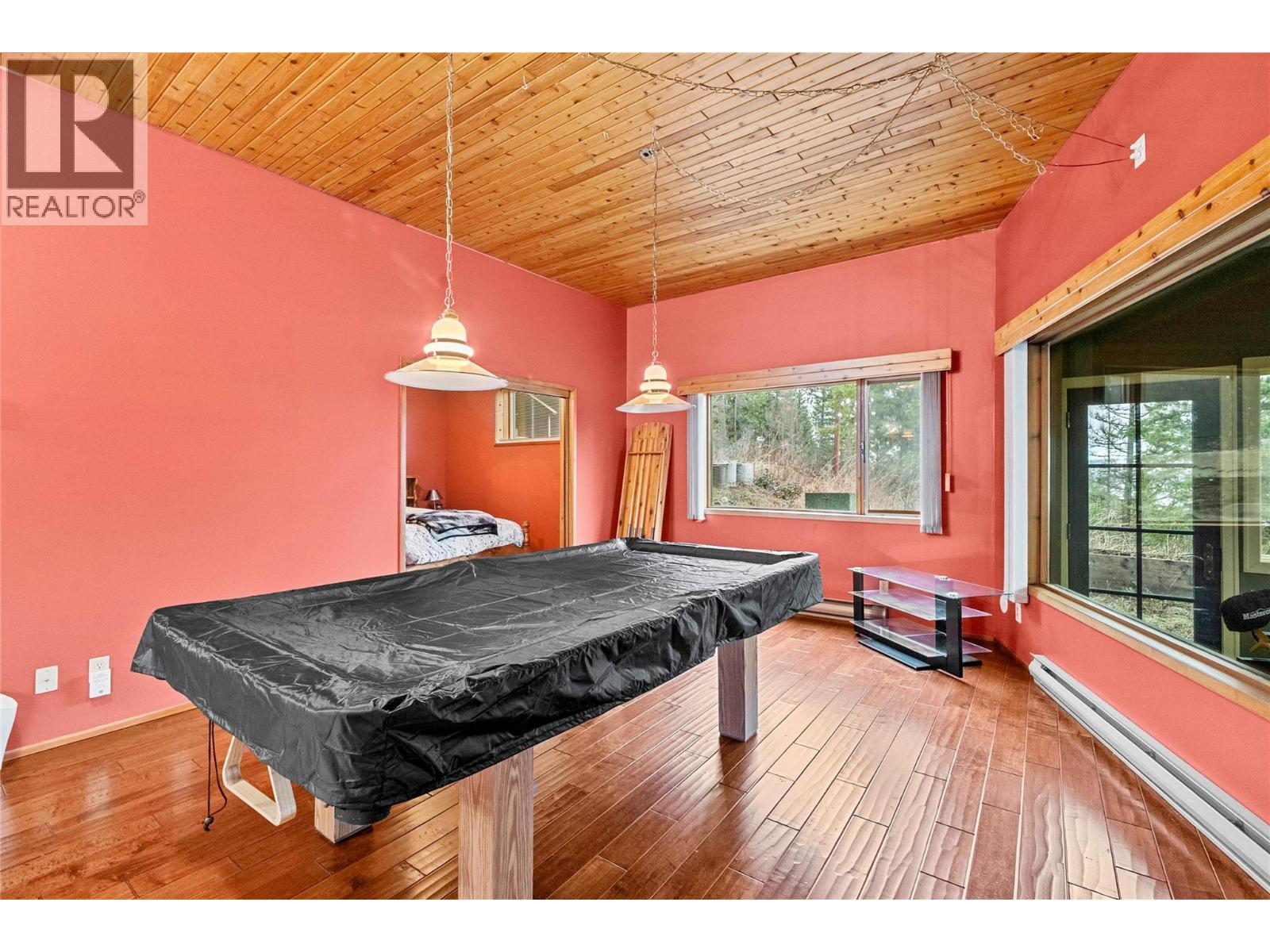 5305 Meadow Creek Crescent, Celista, British Columbia  V0E 1M6 - Photo 34 - 10375485