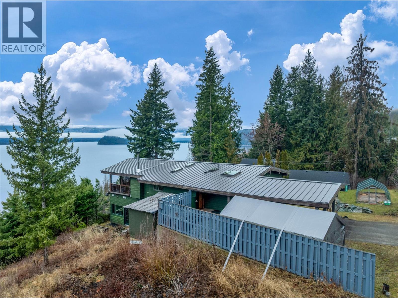 5305 Meadow Creek Crescent, Celista, British Columbia  V0E 1M6 - Photo 43 - 10375485