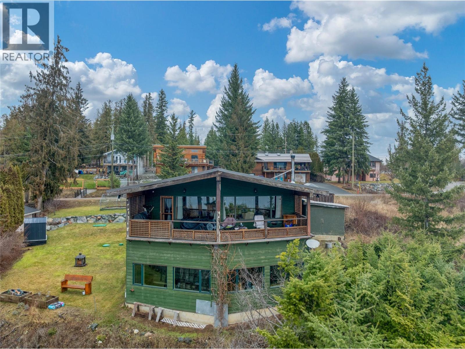5305 Meadow Creek Crescent, Celista, British Columbia  V0E 1M6 - Photo 6 - 10375485