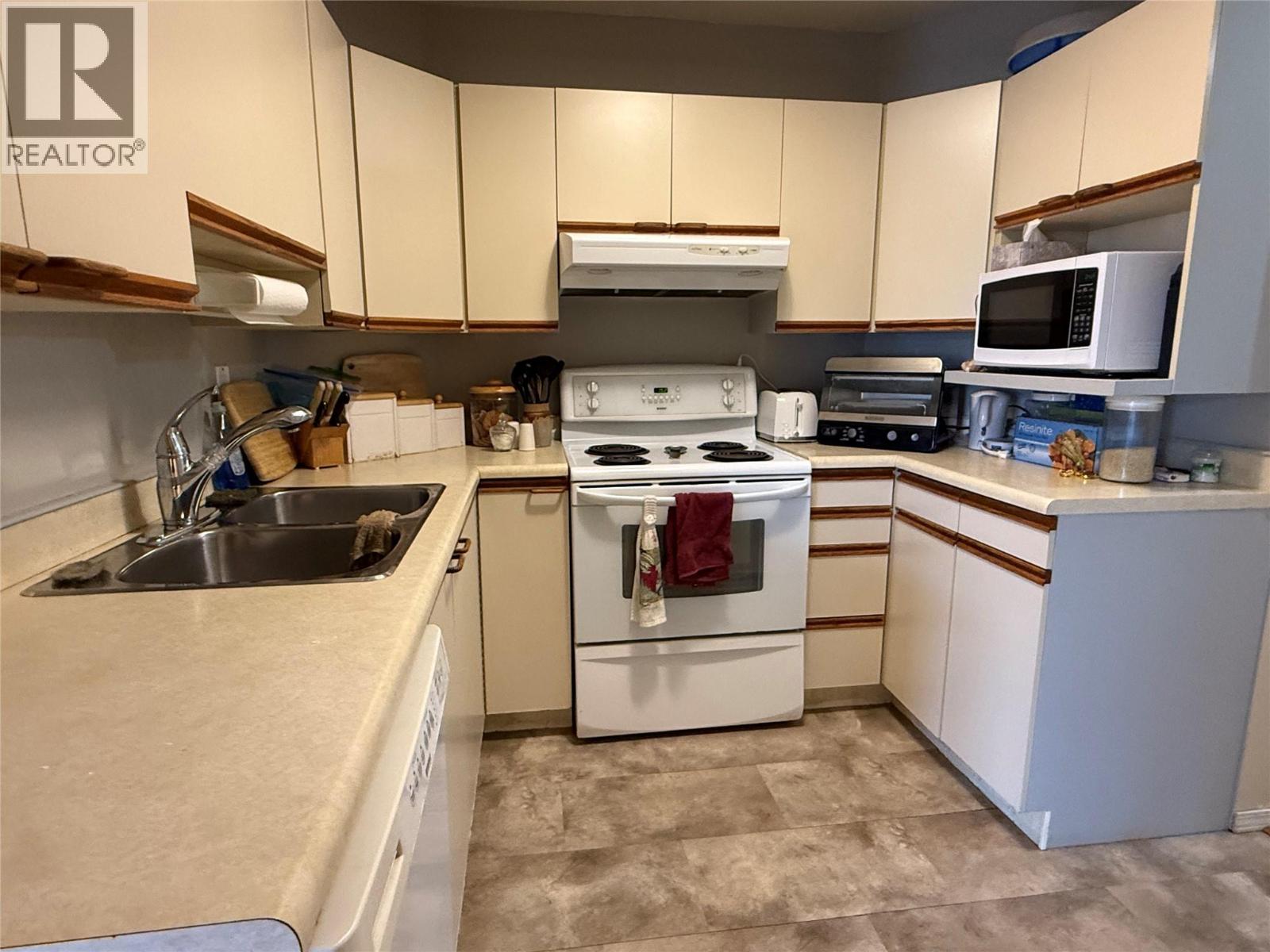 320 Brandon Avenue Unit# 213, Penticton, British Columbia  V2A 3S8 - Photo 8 - 10375589