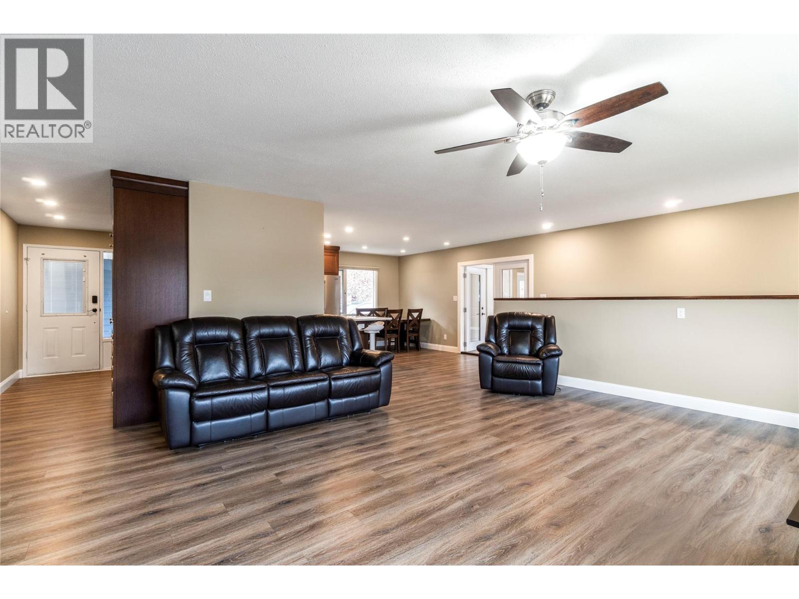 6960 50 Street Ne, Salmon Arm, British Columbia  V0E 1K0 - Photo 7 - 10375319