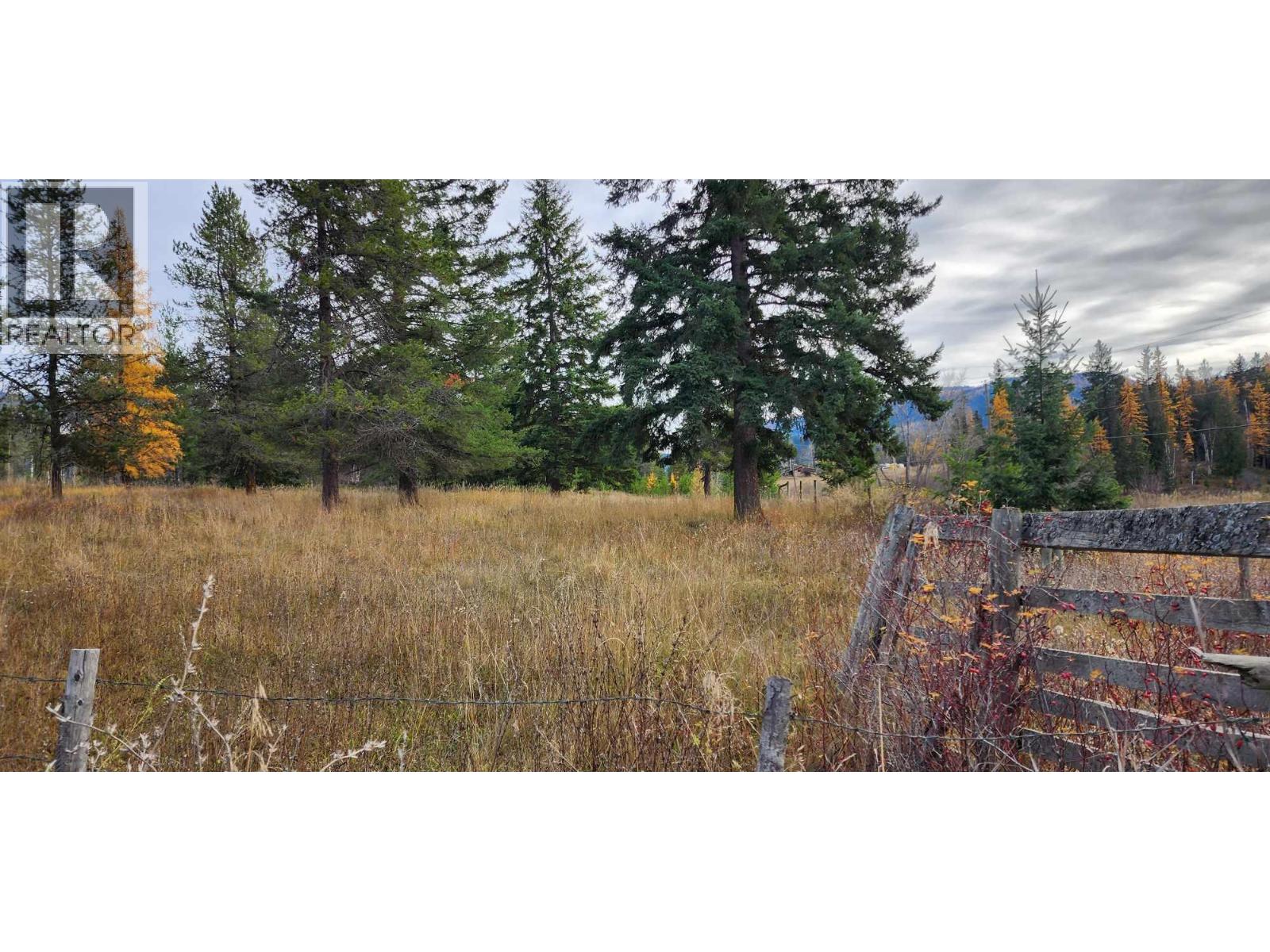 20 Campbell Road, Cherryville, British Columbia  V0E 2G3 - Photo 2 - 10375507