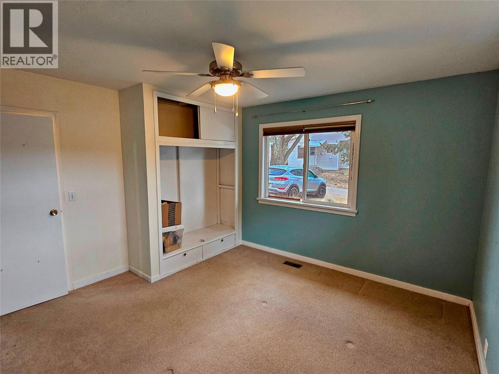 614 10th Avenue, Castlegar, British Columbia  V1N 1K9 - Photo 30 - 10375401