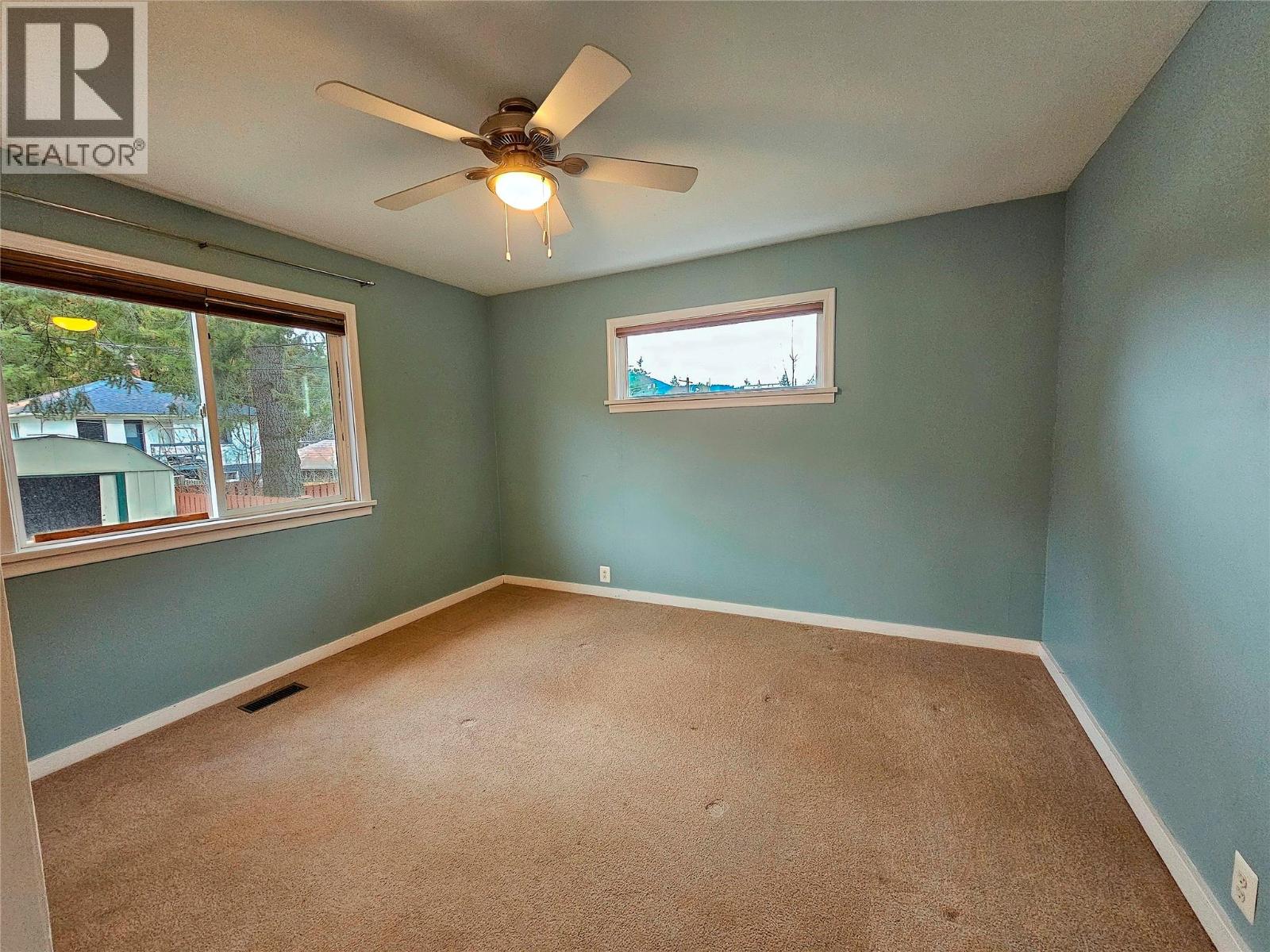 614 10th Avenue, Castlegar, British Columbia  V1N 1K9 - Photo 31 - 10375401