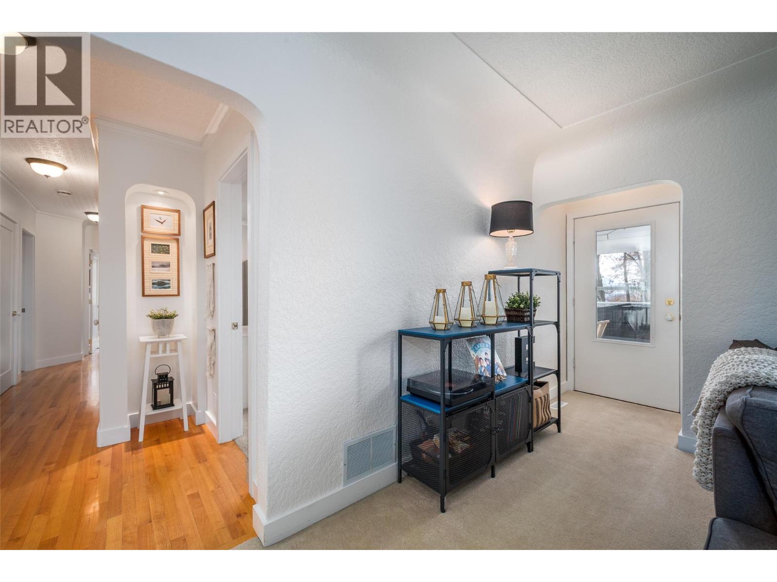 1150 Kelview Street, Kelowna, British Columbia  V1Y 3N8 - Photo 16 - 10375569