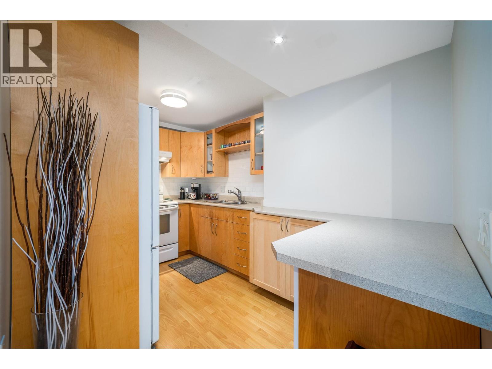 1150 Kelview Street, Kelowna, British Columbia  V1Y 3N8 - Photo 54 - 10375569