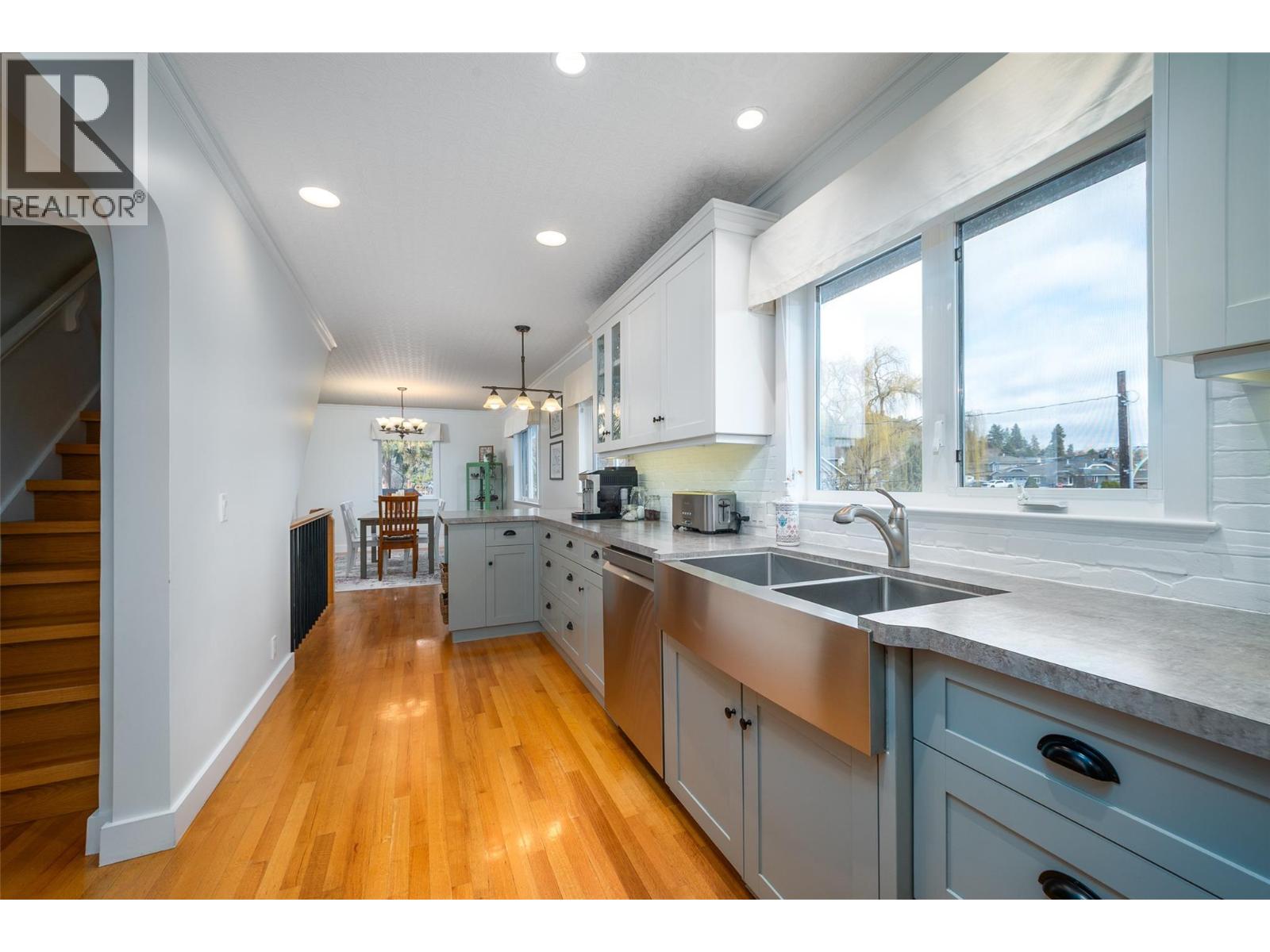 1150 Kelview Street, Kelowna, British Columbia  V1Y 3N8 - Photo 9 - 10375569