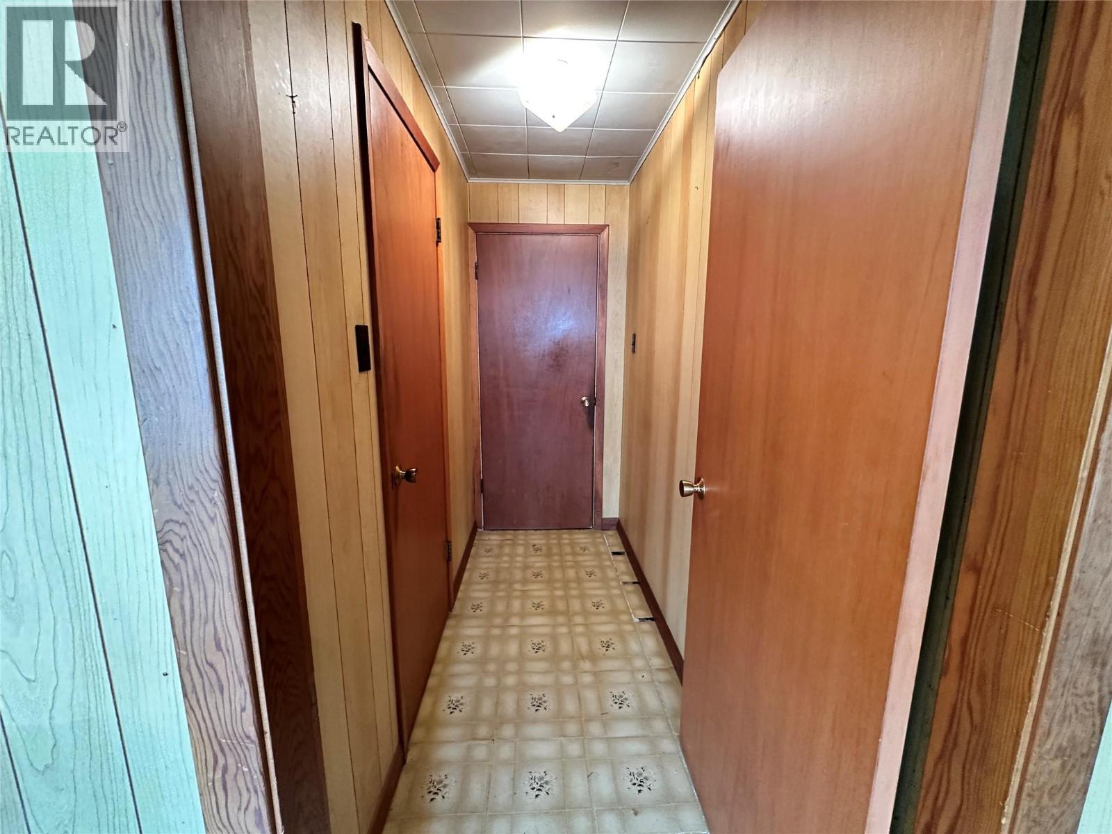 2629 9th Avenue, Castlegar, British Columbia  V1N 2Y9 - Photo 51 - 10374974