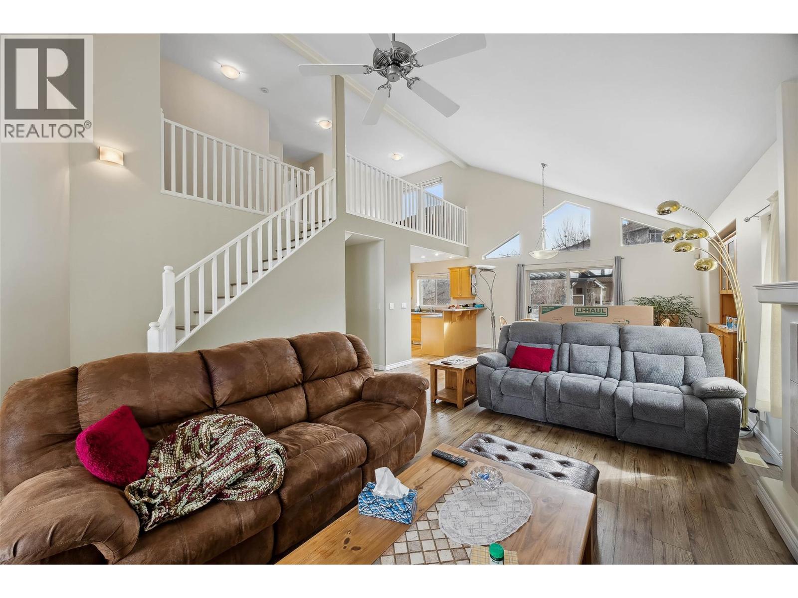 1925 Englemann Court, Kamloops, British Columbia  V1S 1X9 - Photo 12 - 10375634