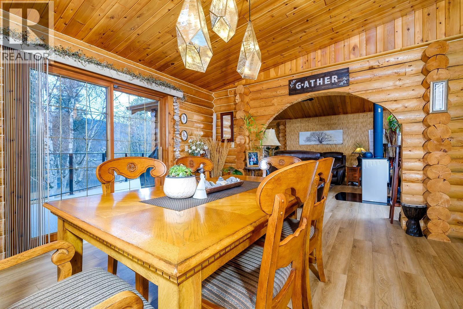 1851 Green Road, Fruitvale, British Columbia  V0G 1Y0 - Photo 21 - 10374914