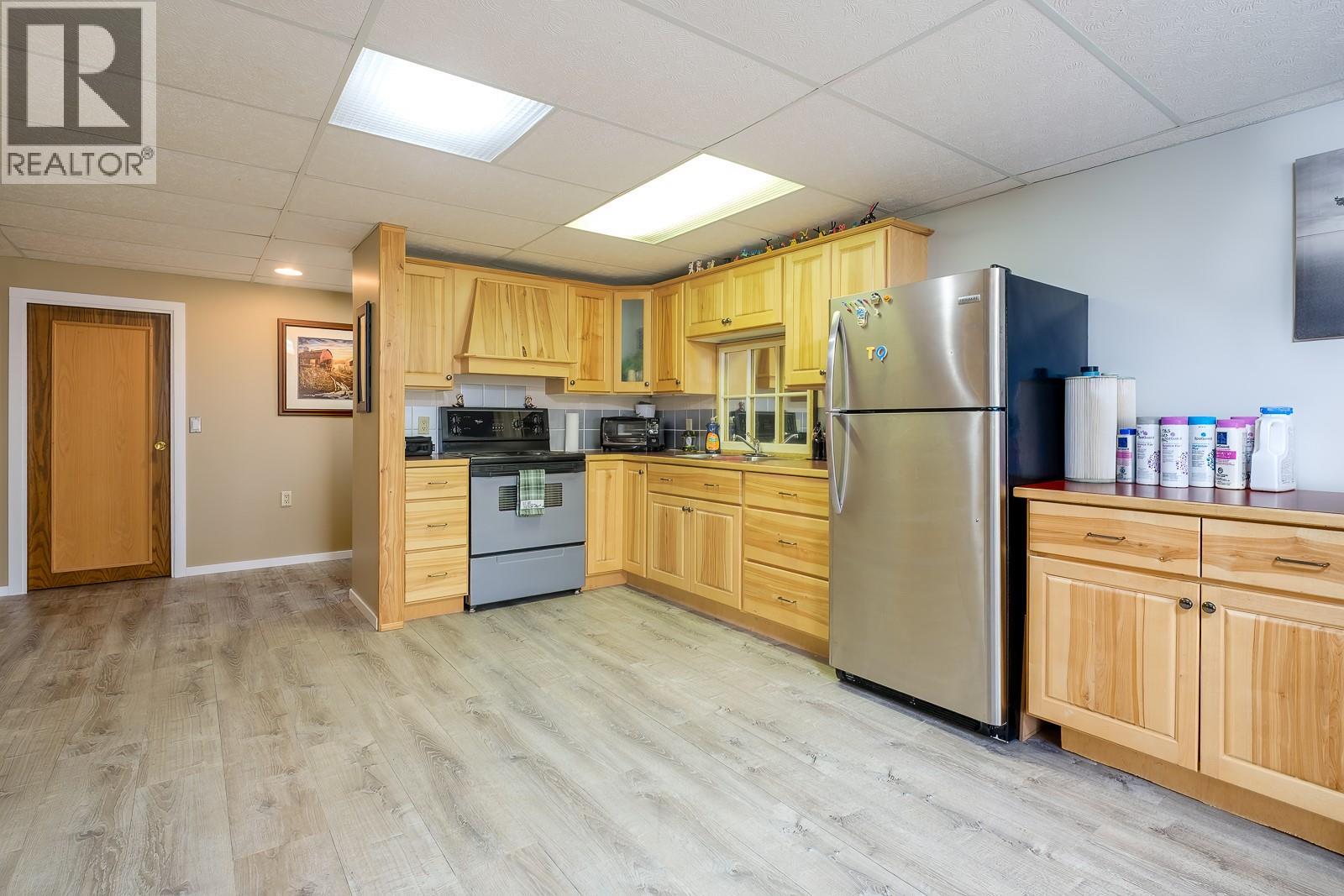 1851 Green Road, Fruitvale, British Columbia  V0G 1Y0 - Photo 33 - 10374914