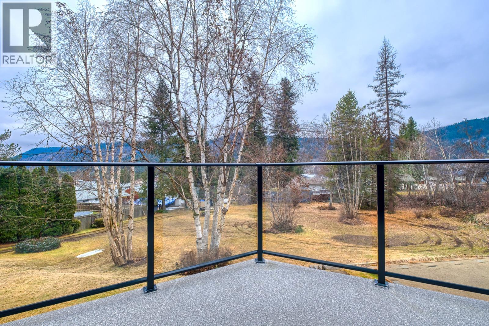 1851 Green Road, Fruitvale, British Columbia  V0G 1Y0 - Photo 43 - 10374914