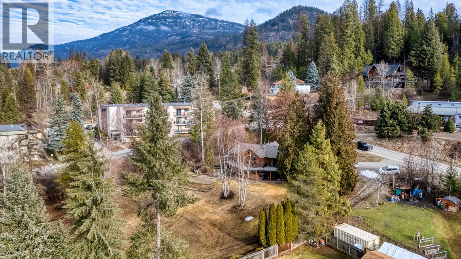 1851 Green Road, Fruitvale, British Columbia  V0G 1Y0 - Photo 57 - 10374914