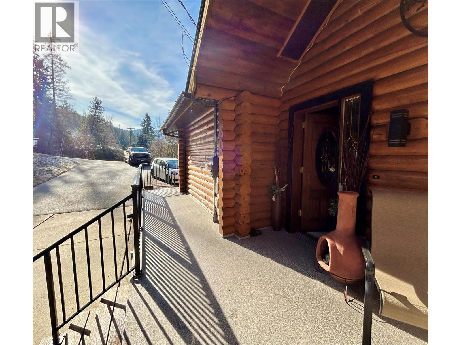 1851 Green Road, Fruitvale, British Columbia  V0G 1Y0 - Photo 64 - 10374914