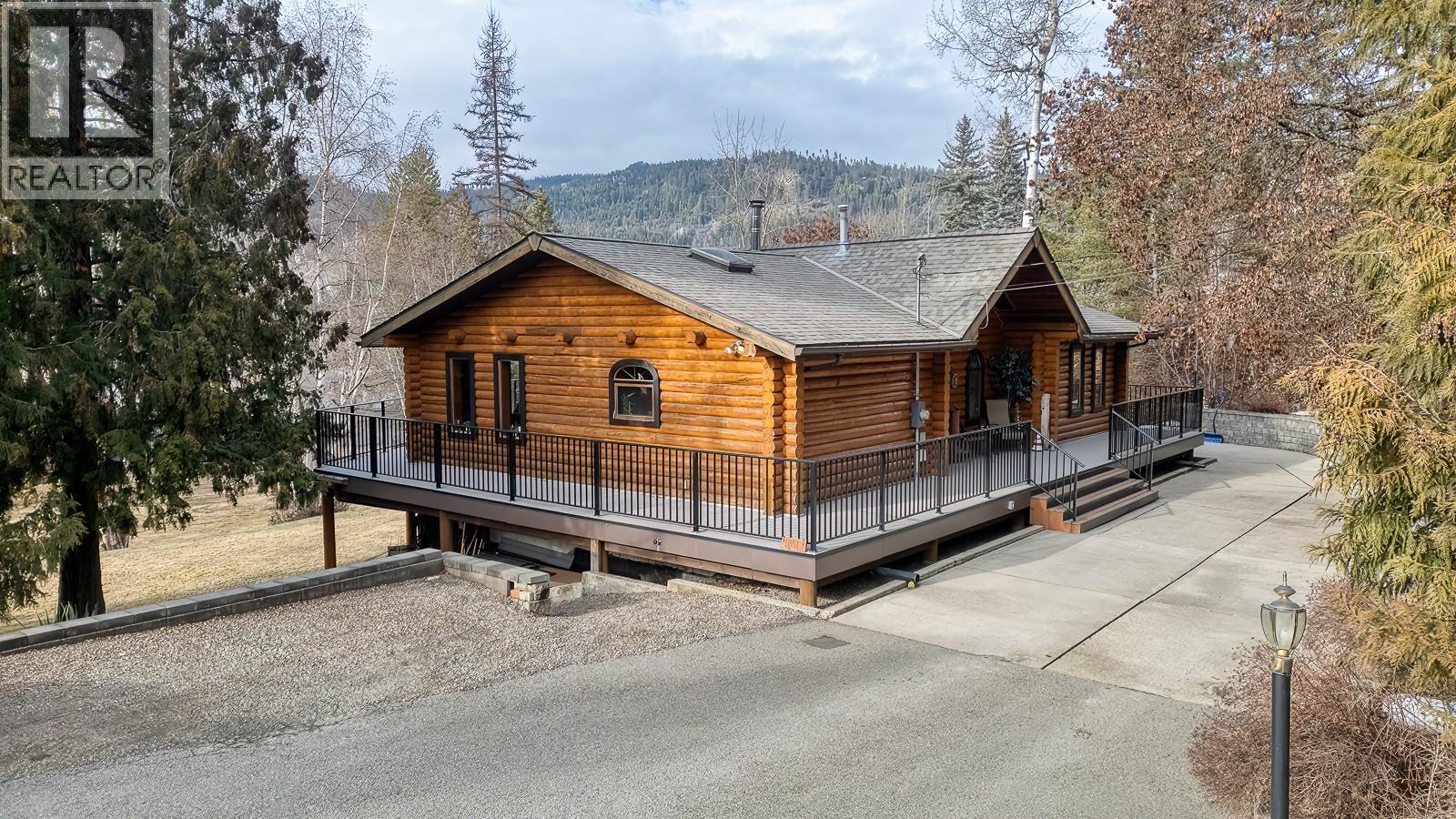 1851 Green Road, Fruitvale, British Columbia  V0G 1Y0 - Photo 8 - 10374914