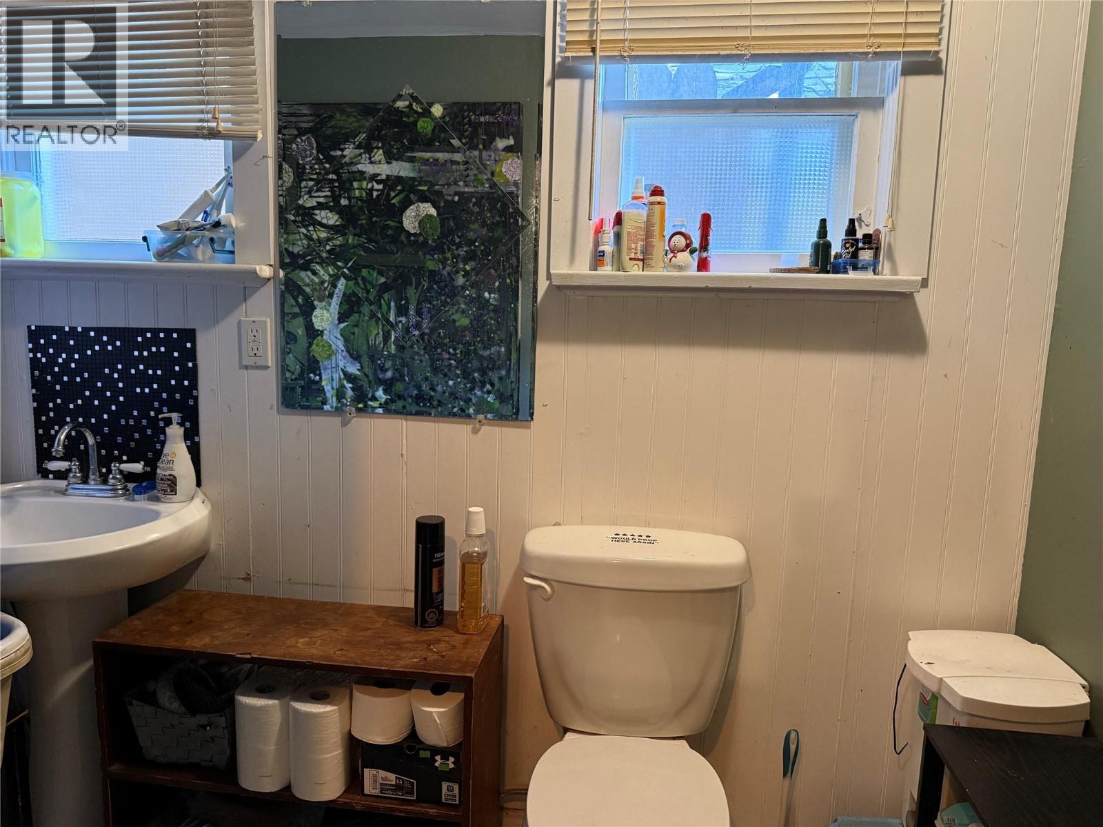 954 Glover Road, Trail, British Columbia  V1R 3J9 - Photo 12 - 10375645