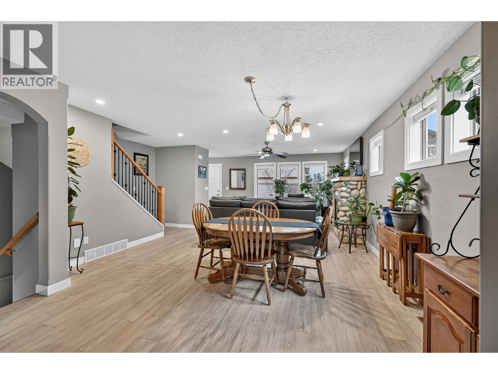 130 11th Avenue Unit# 6, Invermere, British Columbia  V0A 1K0 - Photo 5 - 10375185