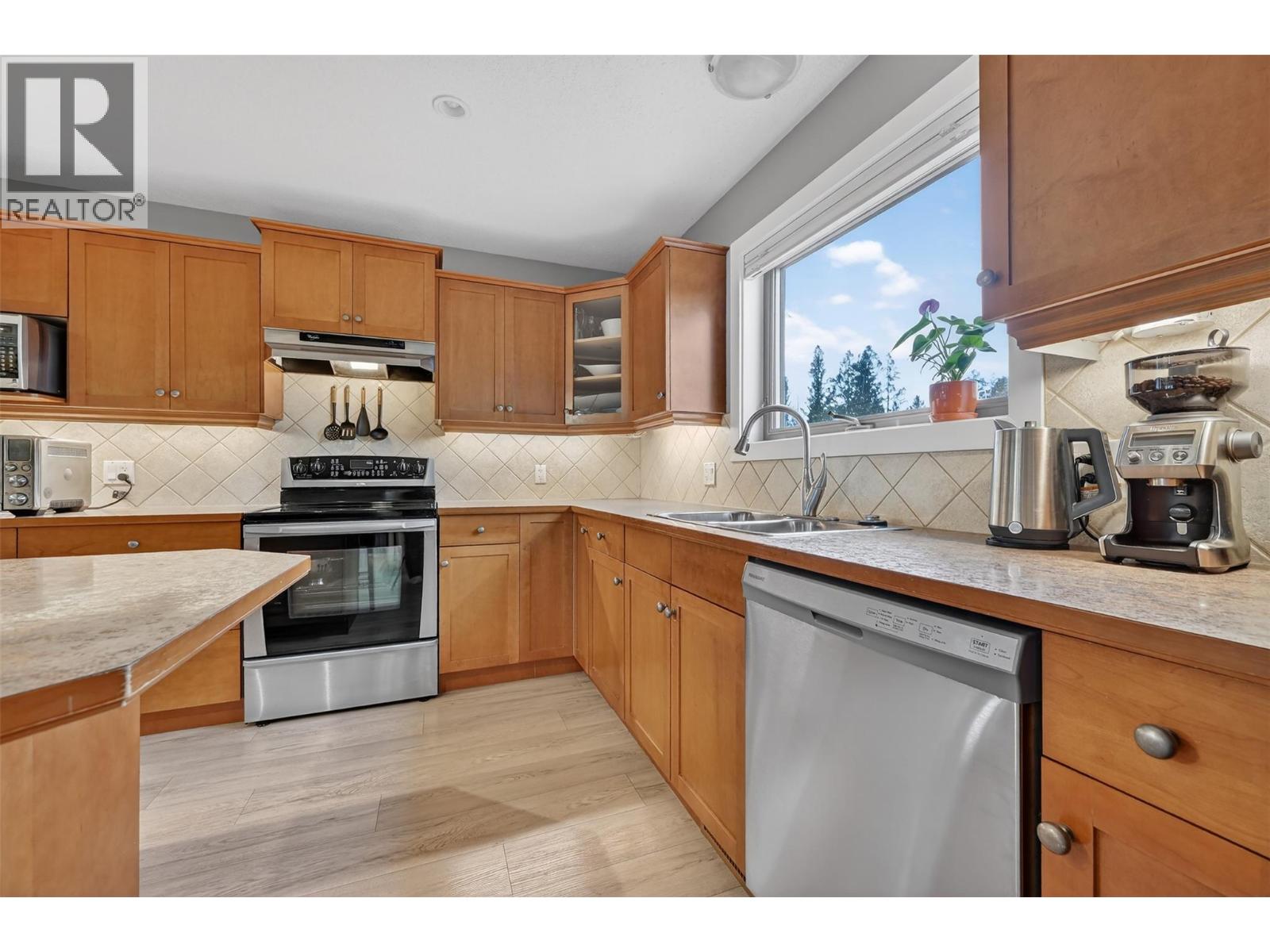 130 11th Avenue Unit# 6, Invermere, British Columbia  V0A 1K0 - Photo 9 - 10375185