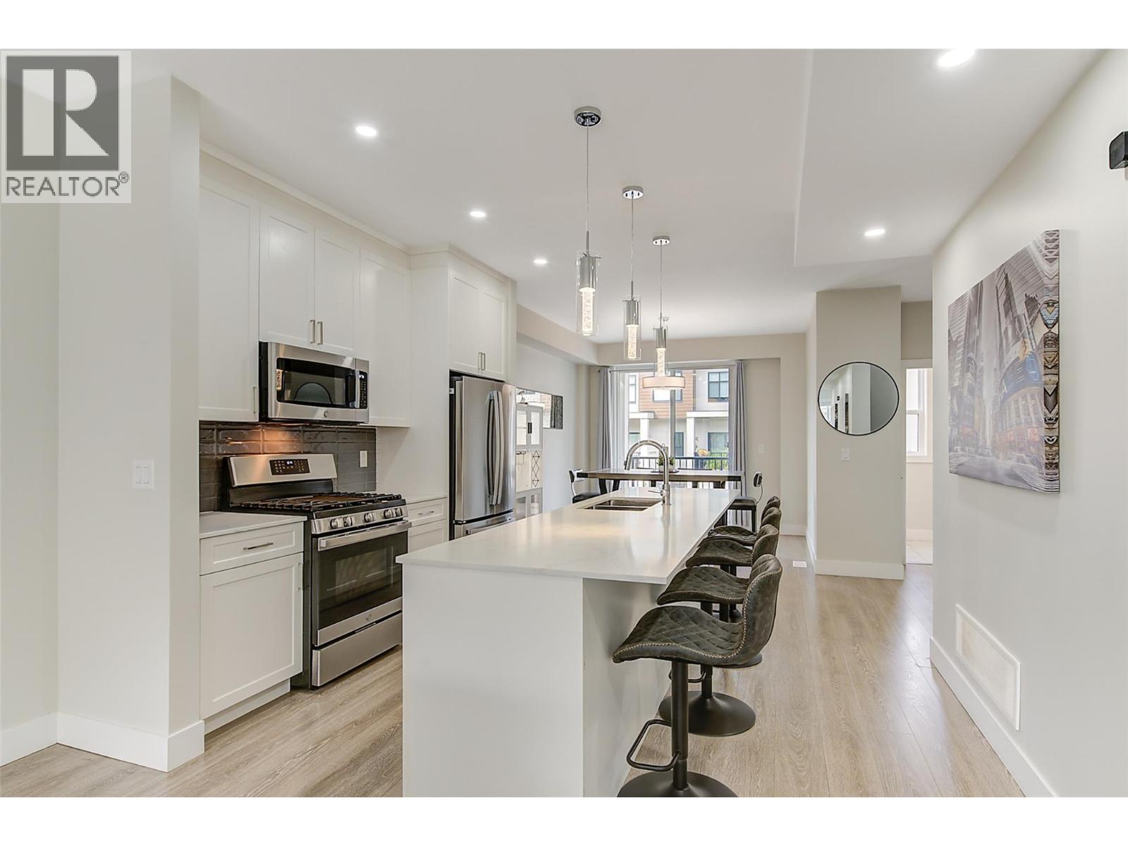 1164 Black Mountain Drive, Kelowna, British Columbia  V1P 0A7 - Photo 5 - 10375629