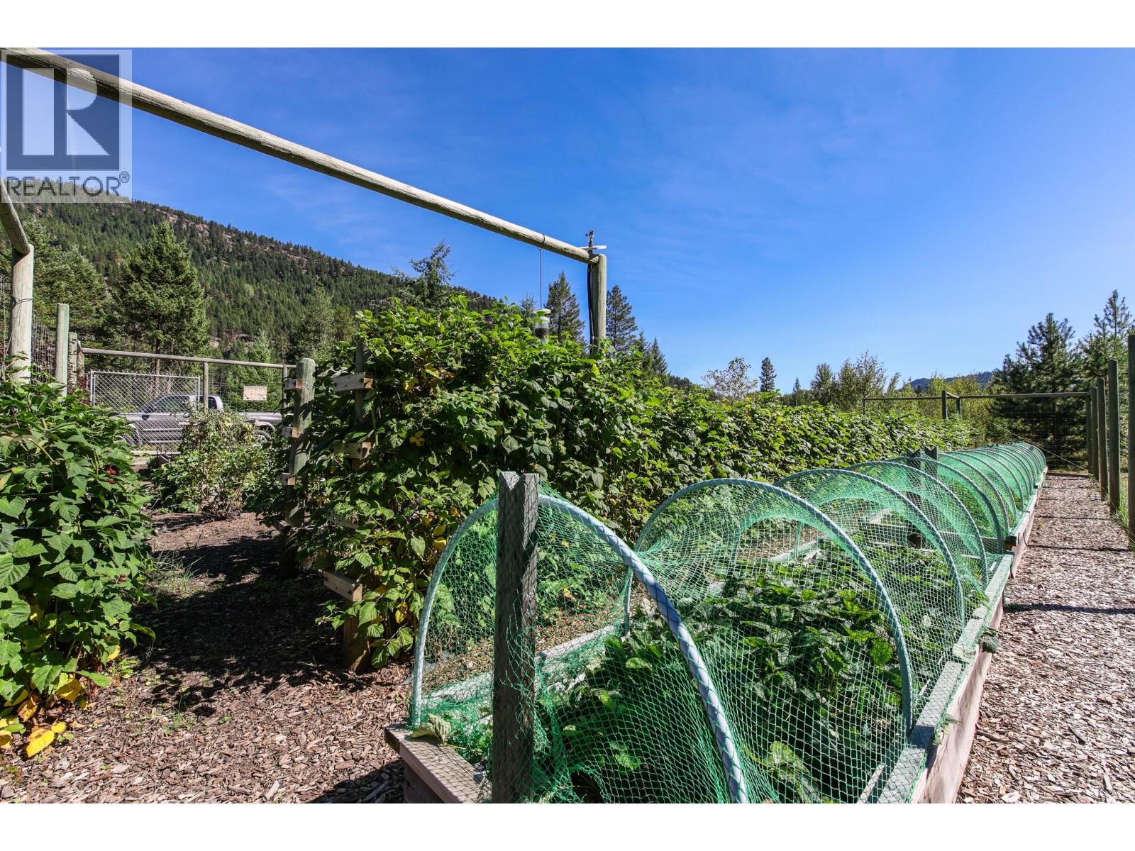 3437 Blythe-Rhone Road, Westbridge, British Columbia  V0H 1Y0 - Photo 25 - 10375276