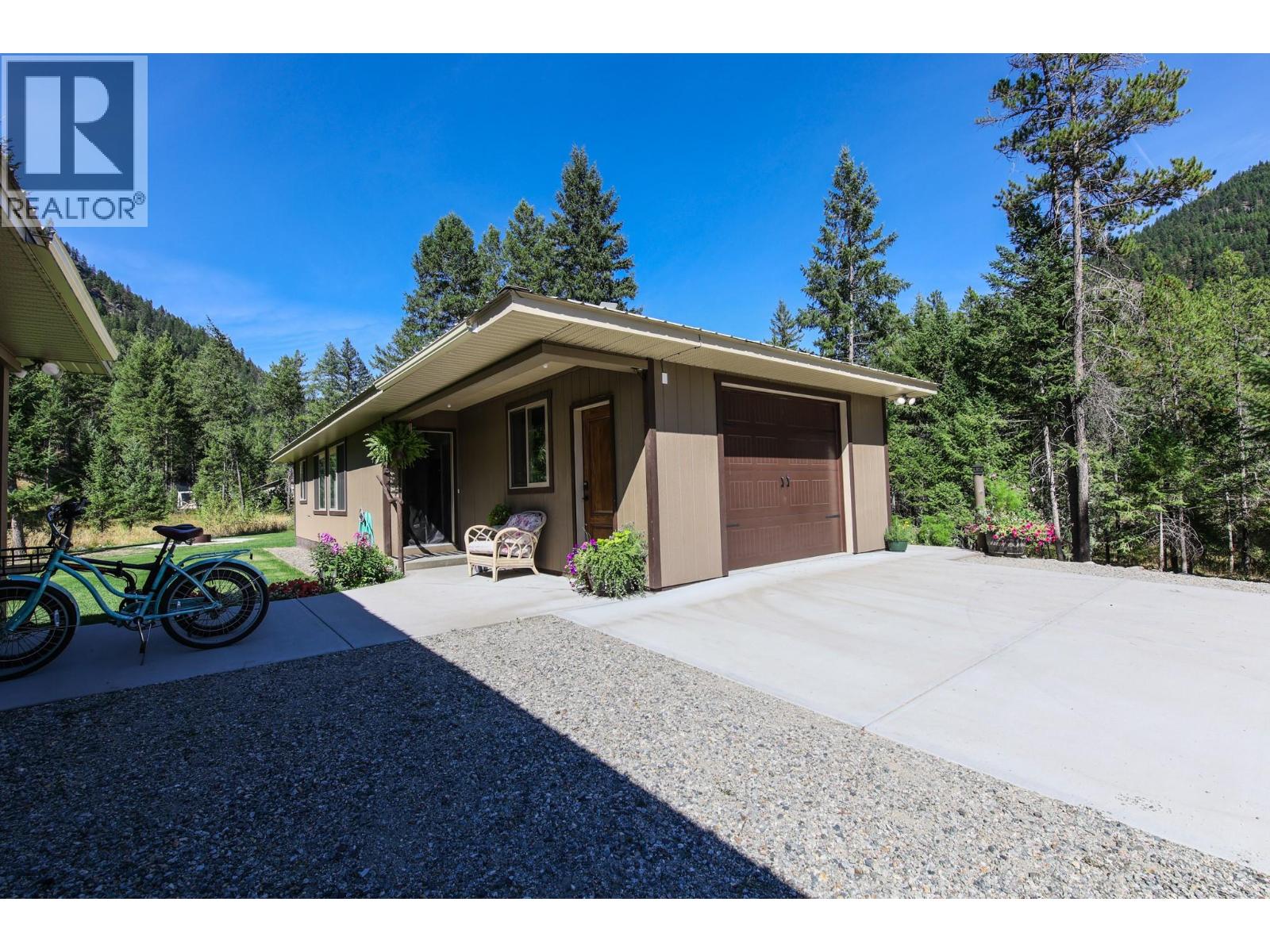 3437 Blythe-Rhone Road, Westbridge, British Columbia  V0H 1Y0 - Photo 63 - 10375276