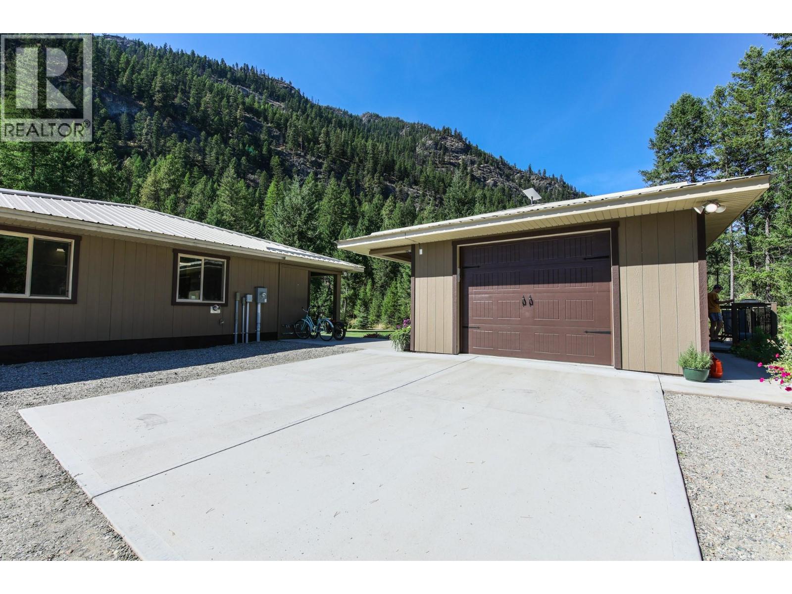 3437 Blythe-Rhone Road, Westbridge, British Columbia  V0H 1Y0 - Photo 65 - 10375276