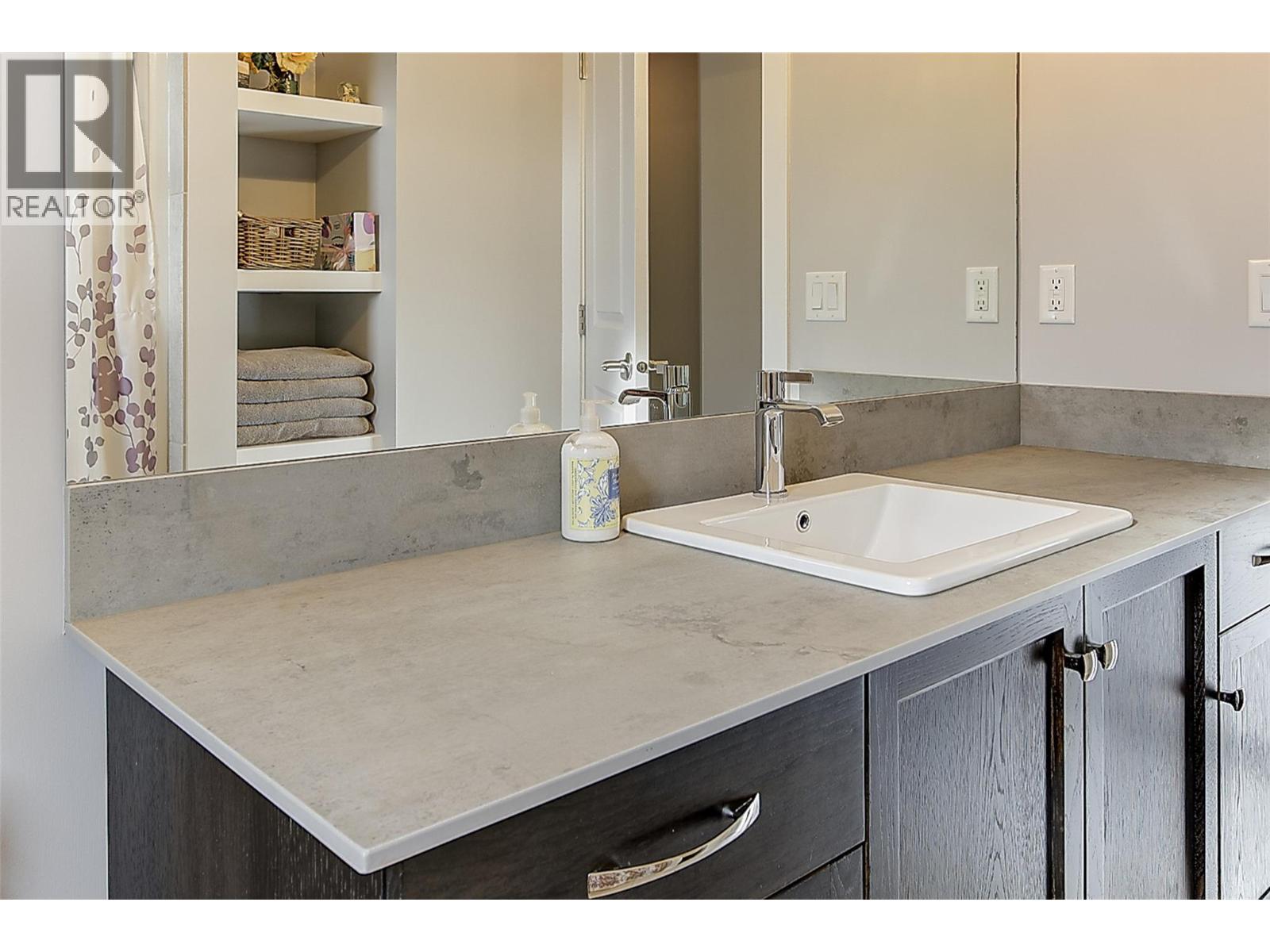 3082 Riesling Way, West Kelowna, British Columbia  V4T 3M7 - Photo 39 - 10375509