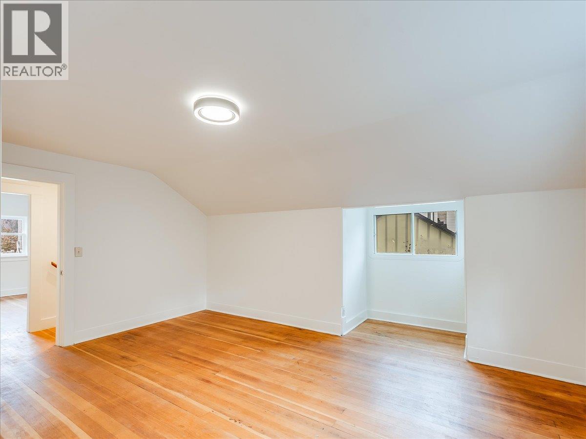 8, 10 & 16 View Street, Nelson, British Columbia  V1L 2V2 - Photo 29 - 10375397