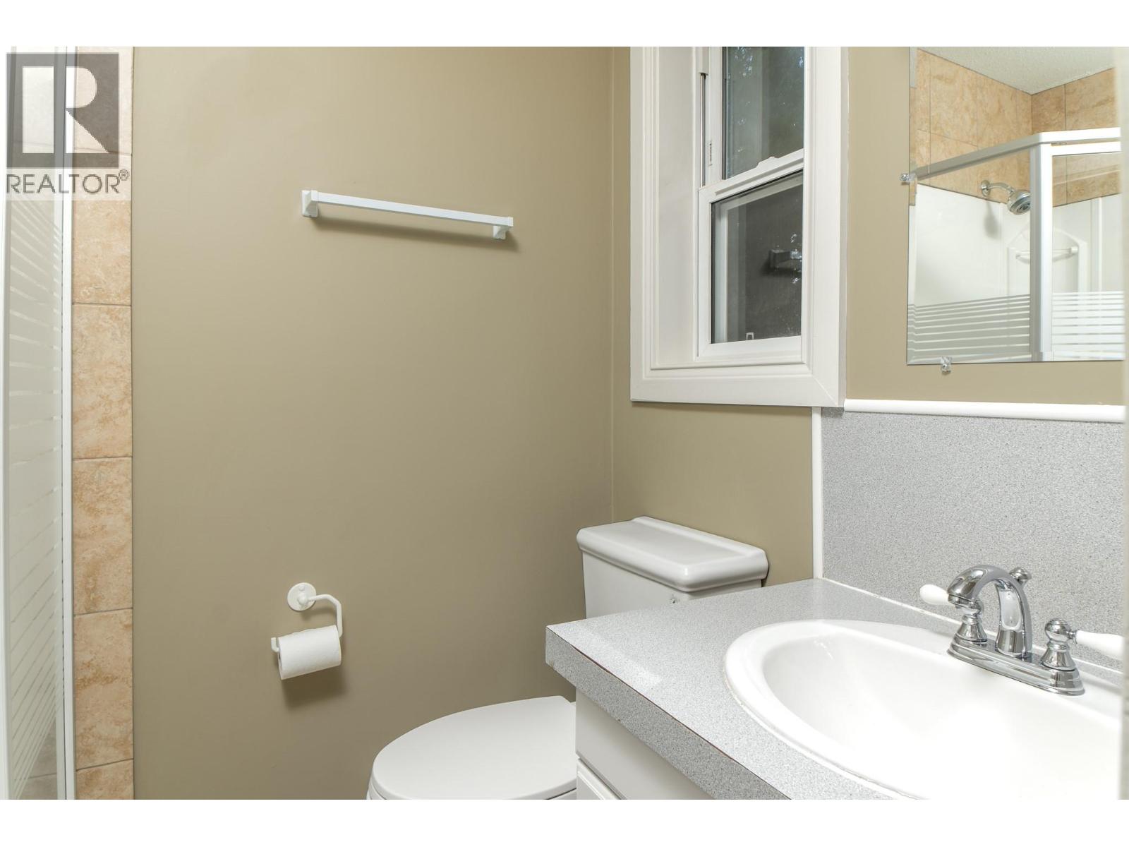 602 Lakeview Arrow Creek Road, Arrow Creek, British Columbia  V0B 1G8 - Photo 15 - 10375307