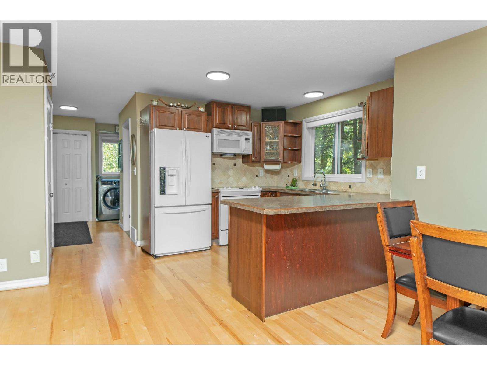 602 Lakeview Arrow Creek Road, Arrow Creek, British Columbia  V0B 1G8 - Photo 5 - 10375307