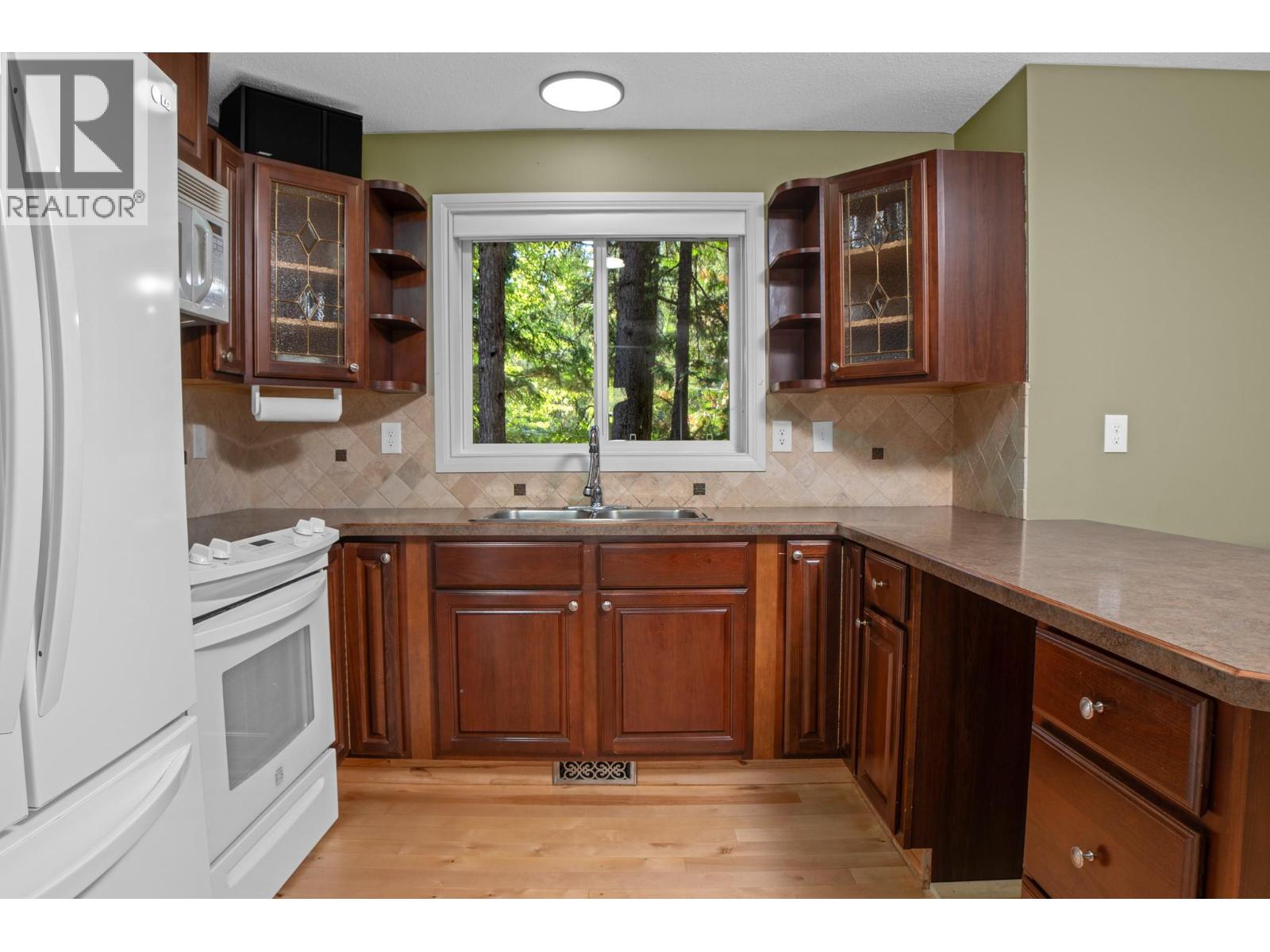 602 Lakeview Arrow Creek Road, Arrow Creek, British Columbia  V0B 1G8 - Photo 6 - 10375307