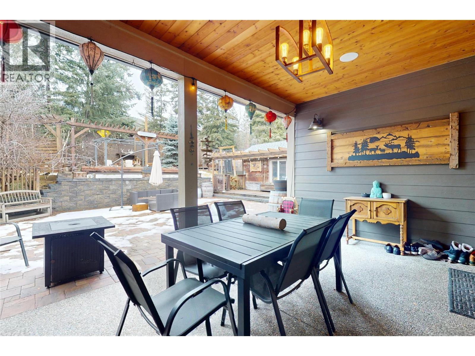 2058 Grandview Avenue, Lumby, British Columbia  V0E 2G0 - Photo 28 - 10373972