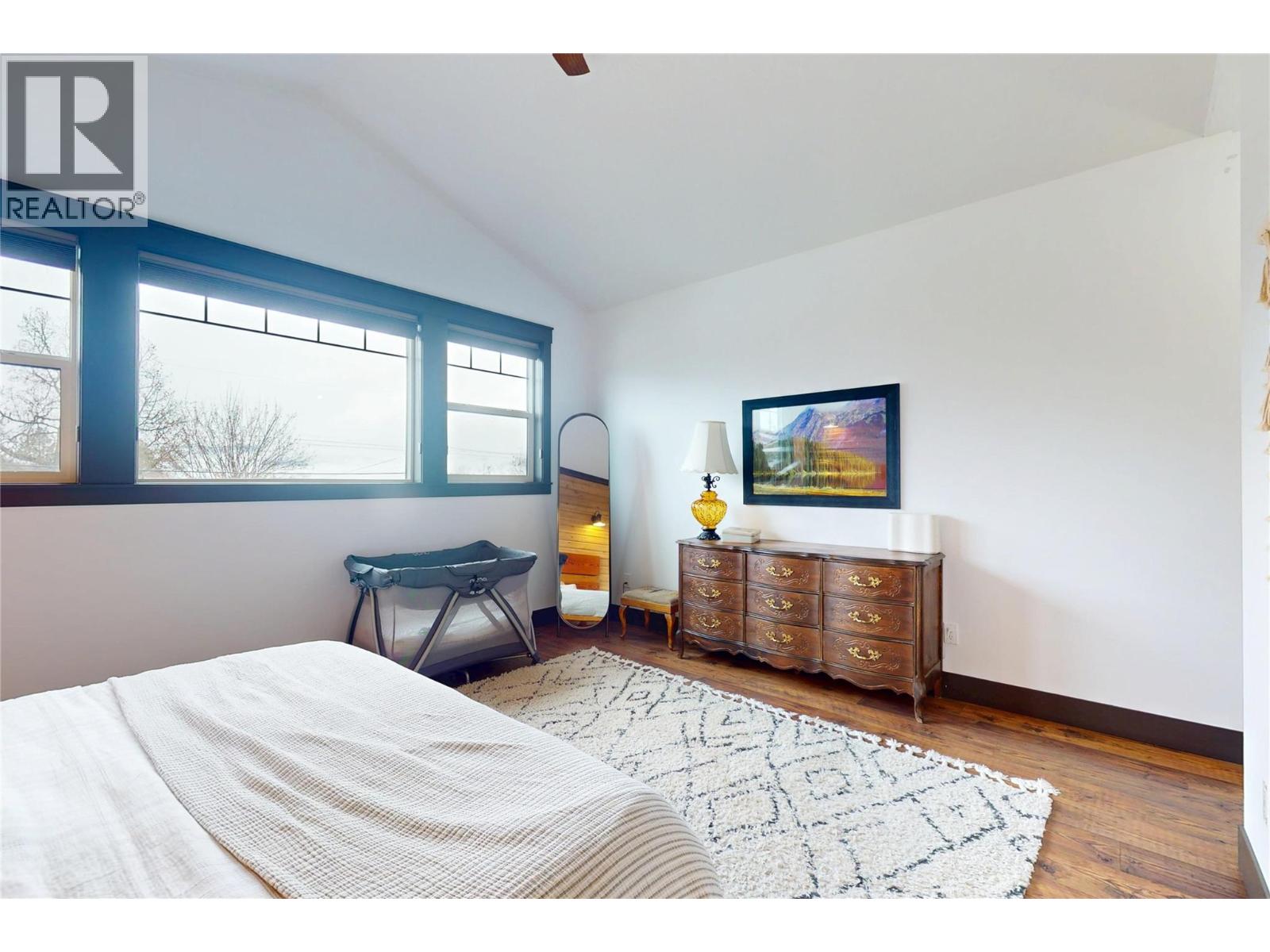 2058 Grandview Avenue, Lumby, British Columbia  V0E 2G0 - Photo 45 - 10373972