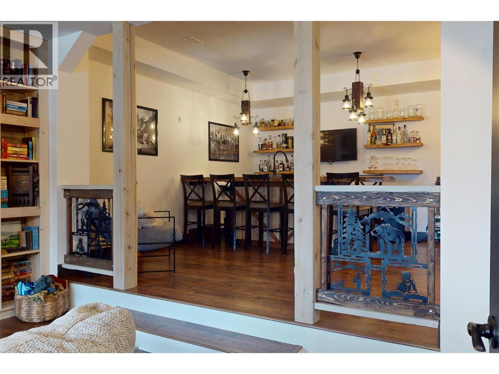 2058 Grandview Avenue, Lumby, British Columbia  V0E 2G0 - Photo 72 - 10373972