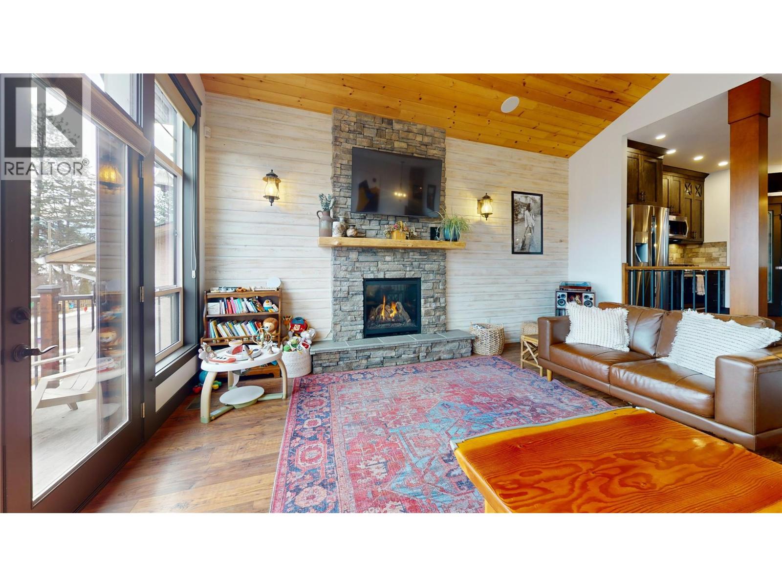 2058 Grandview Avenue, Lumby, British Columbia  V0E 2G0 - Photo 88 - 10373972