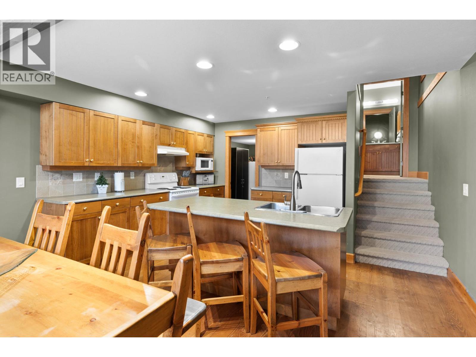 7640 Porcupine Road Unit# 33, Big White, British Columbia  V1P 1T4 - Photo 14 - 10375528