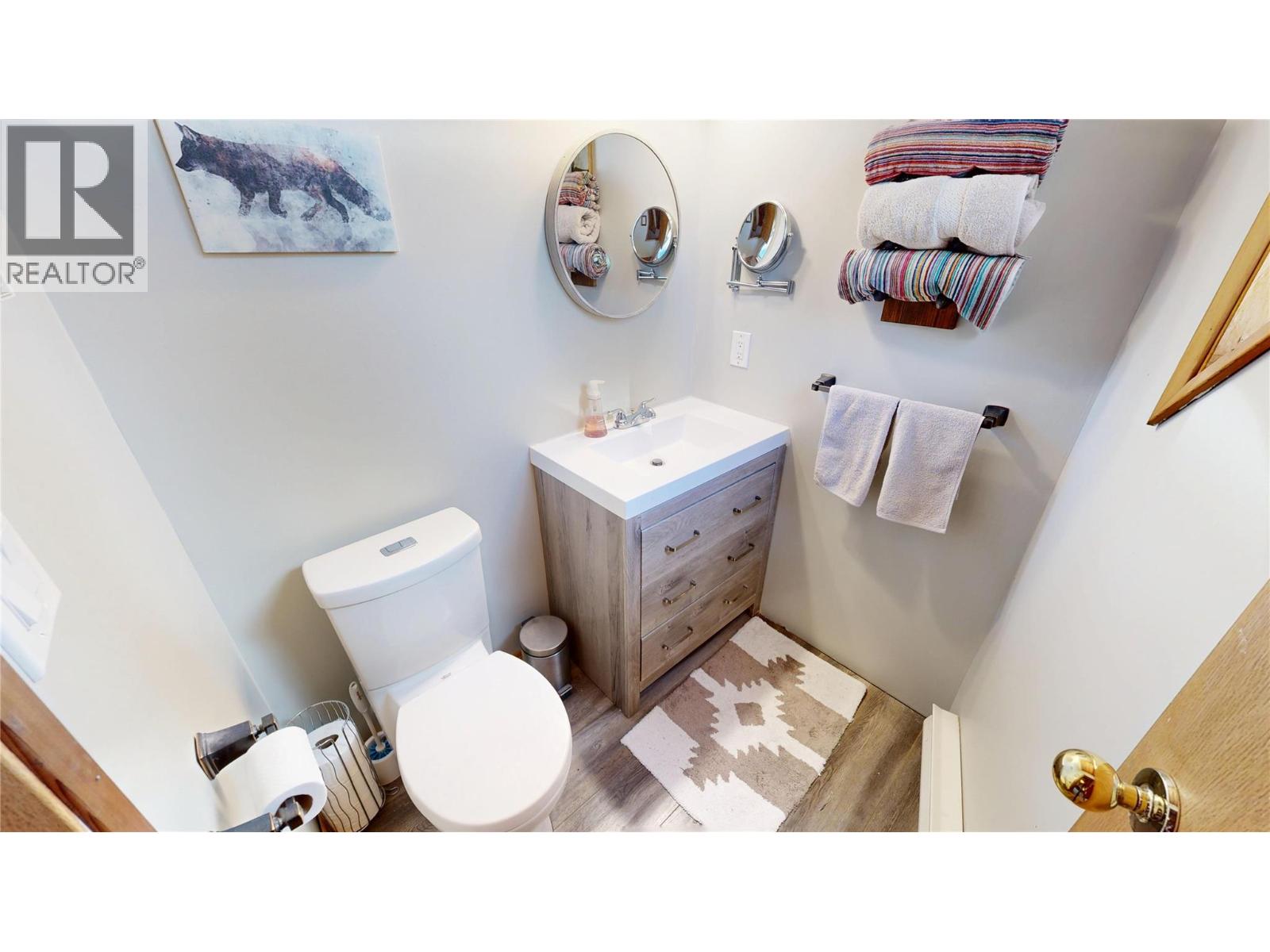 1086 Scenic Place, Windermere, British Columbia  V0B 2L1 - Photo 14 - 10375660