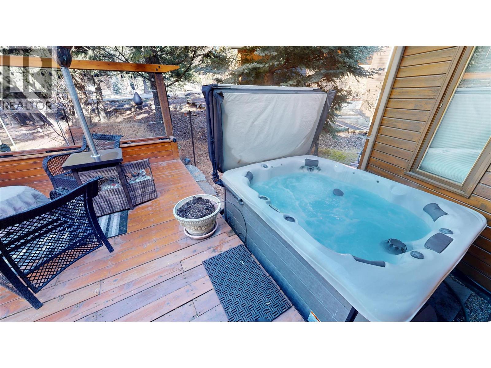 1086 Scenic Place, Windermere, British Columbia  V0B 2L1 - Photo 16 - 10375660