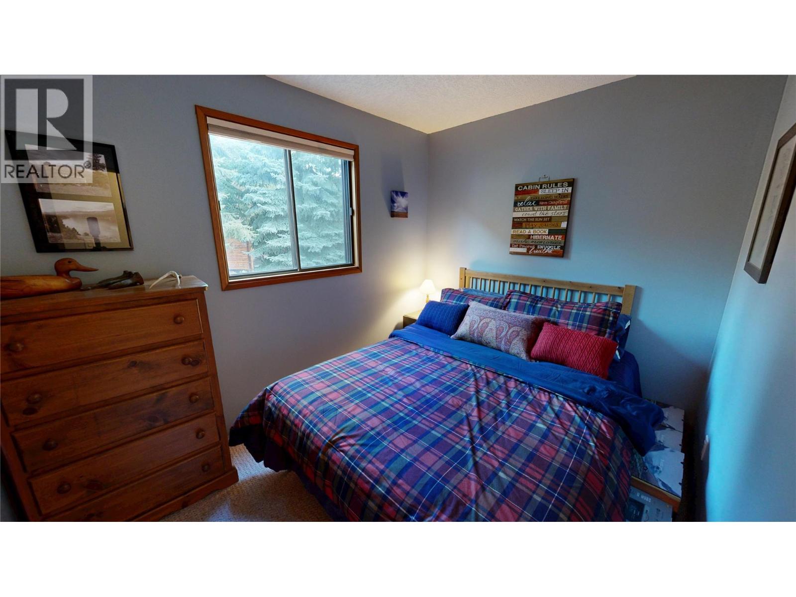 1086 Scenic Place, Windermere, British Columbia  V0B 2L1 - Photo 8 - 10375660