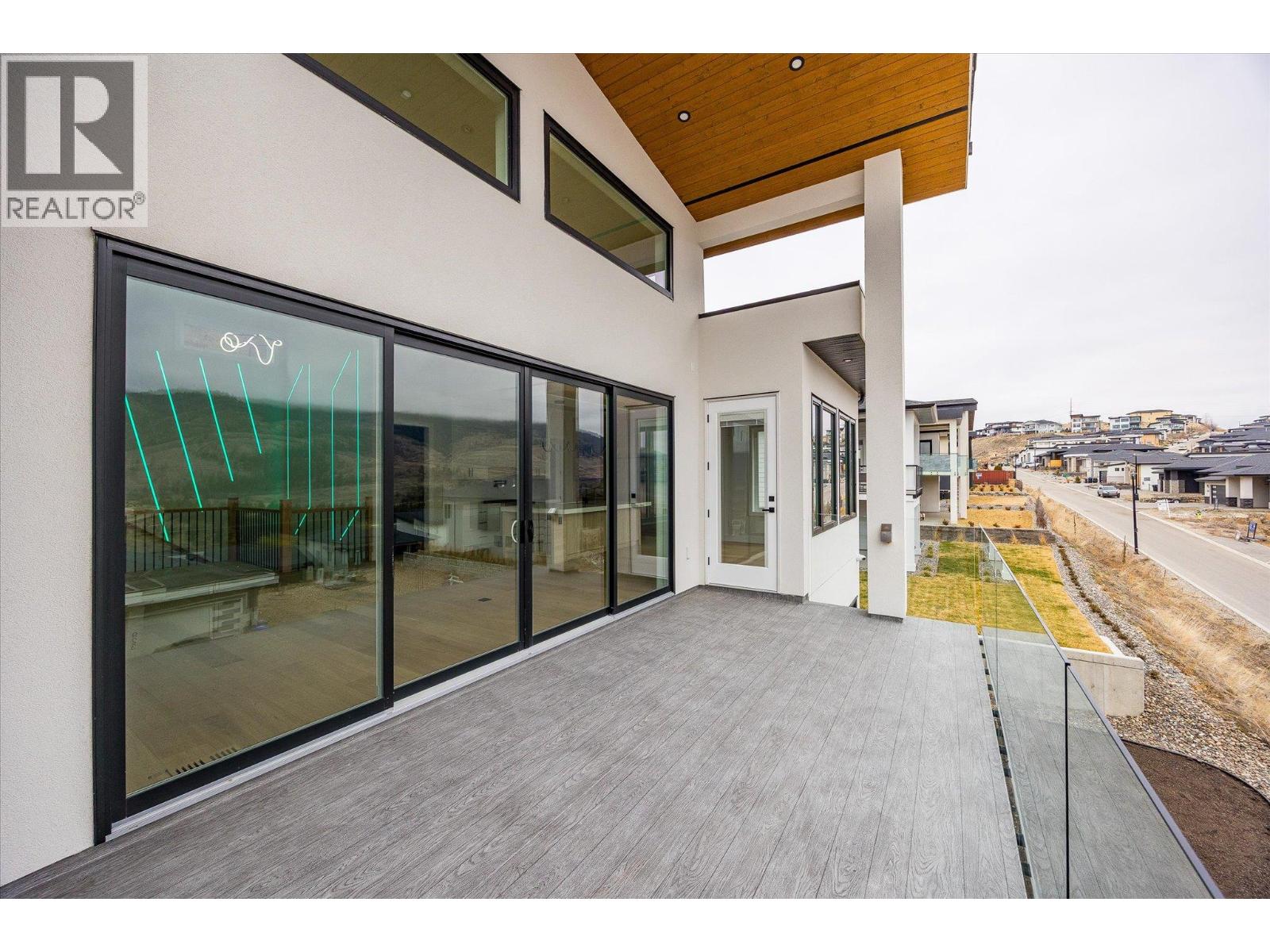 979 Loseth Drive, Kelowna, British Columbia  V1P 0A1 - Photo 18 - 10374204